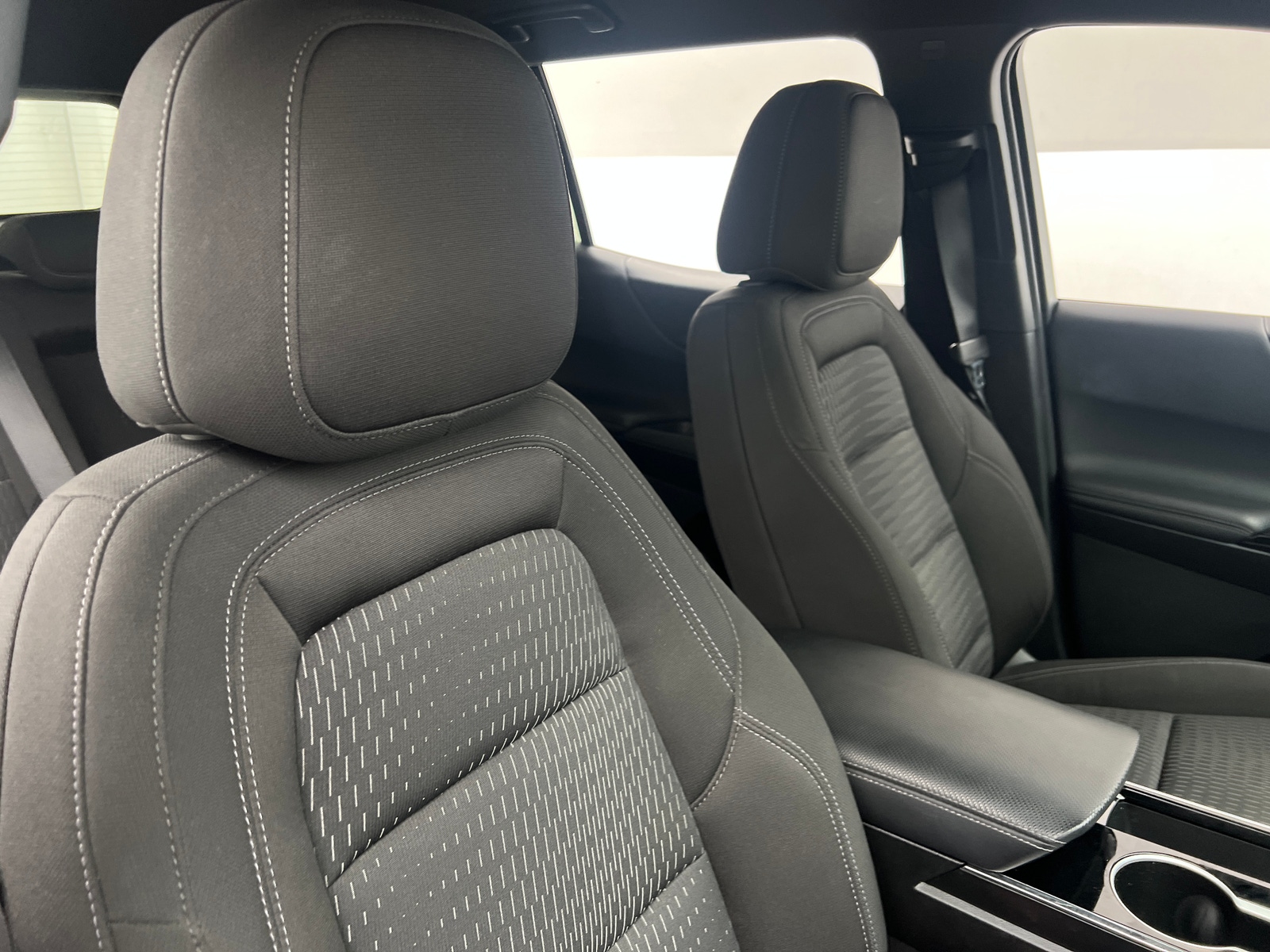Thumbnail: 2025 Chevrolet Equinox - 2