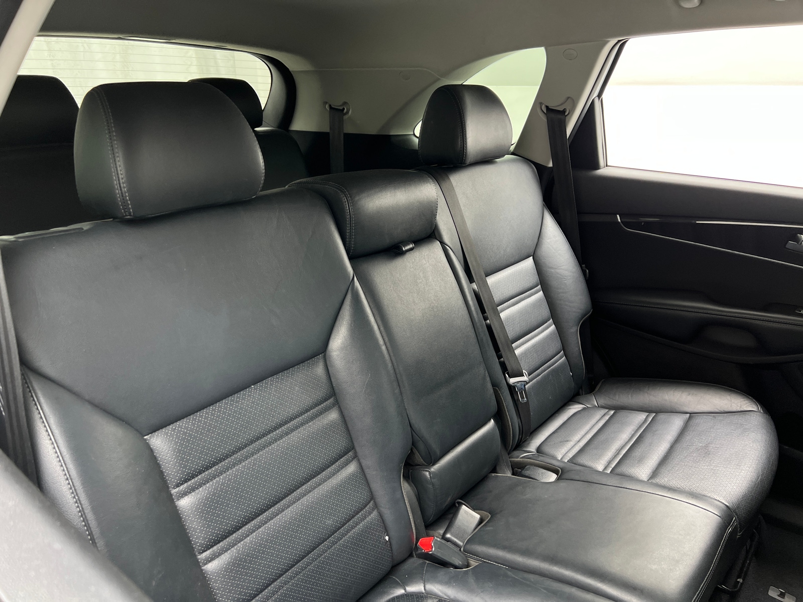 Thumbnail: 2017 Kia Sorento - 5