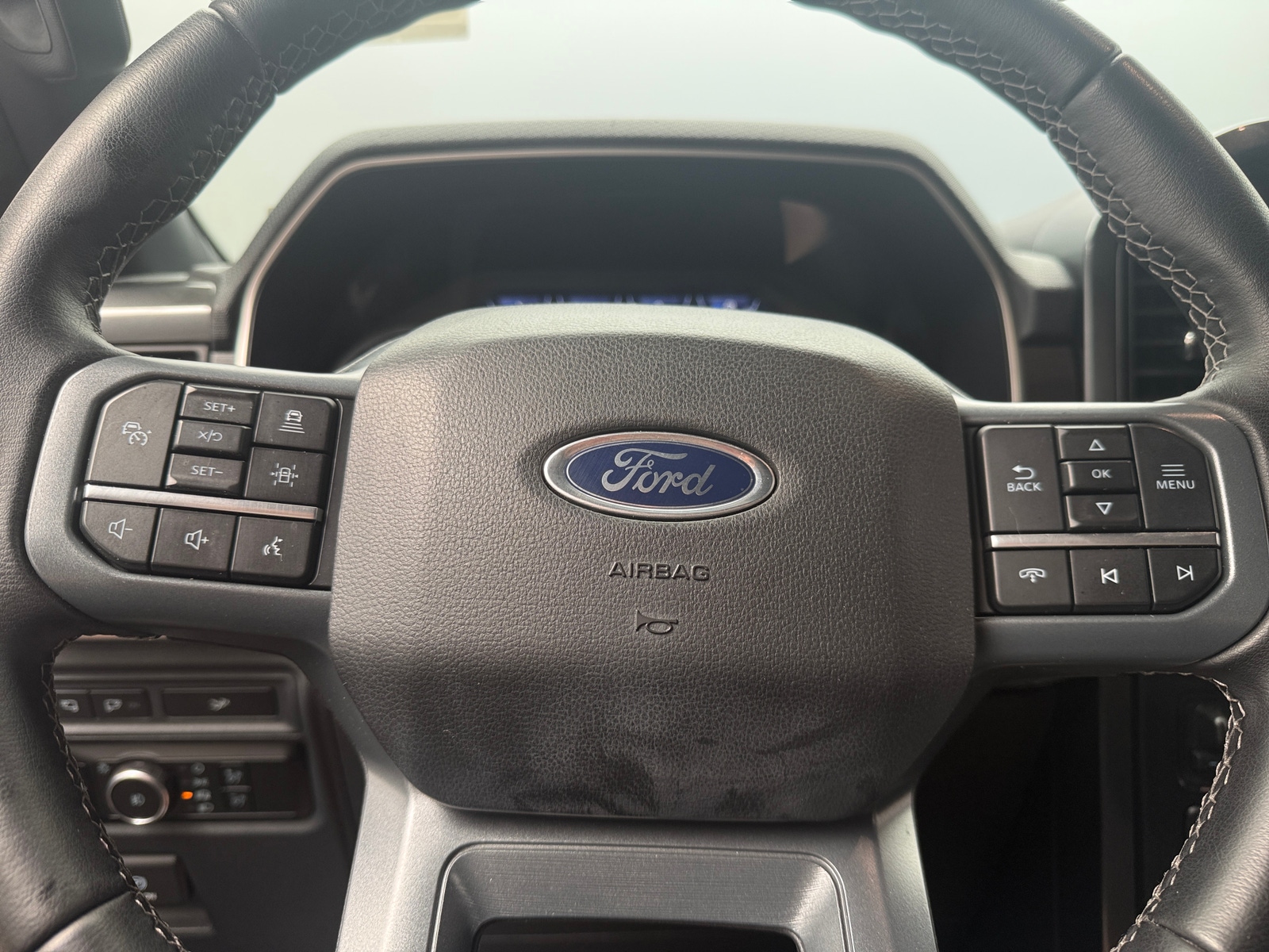 Thumbnail: 2023 Ford Econoline - 5