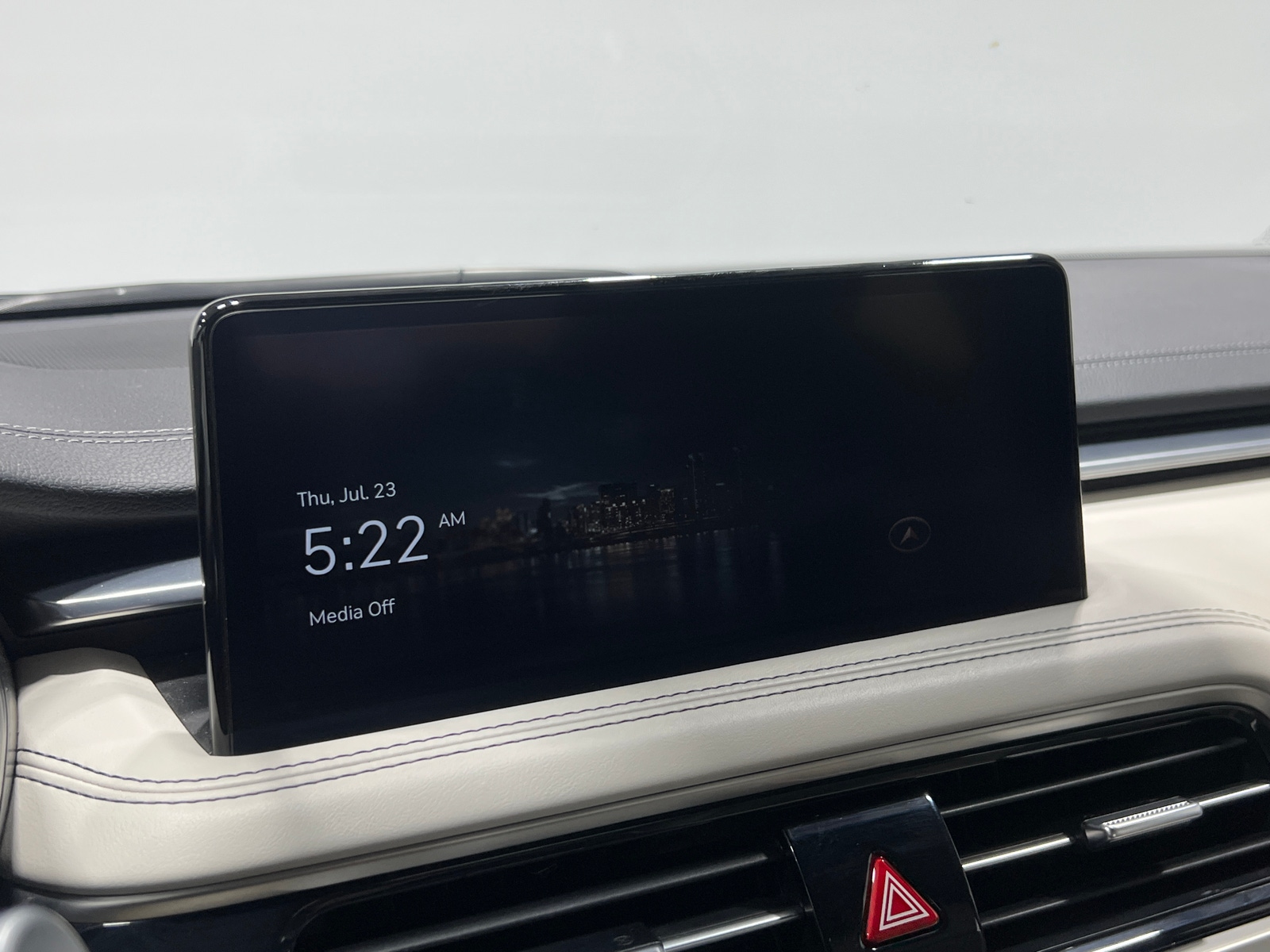 Thumbnail: 2025 Genesis G70 - 3