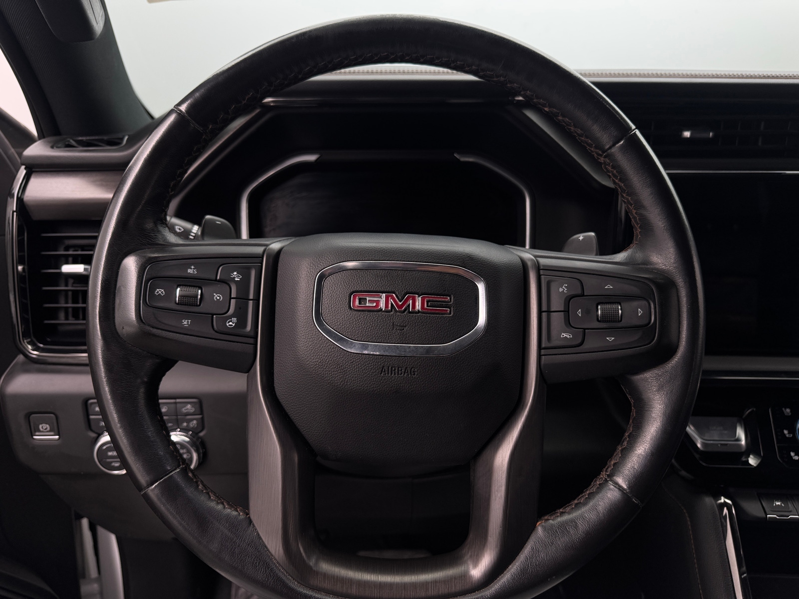 Thumbnail: 2023 GMC Sierra 1500 - 4