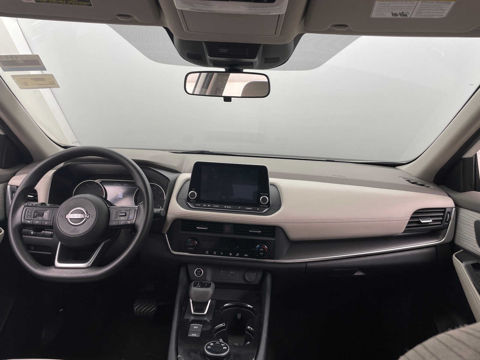 Thumbnail: 2023 Nissan Rogue - 3