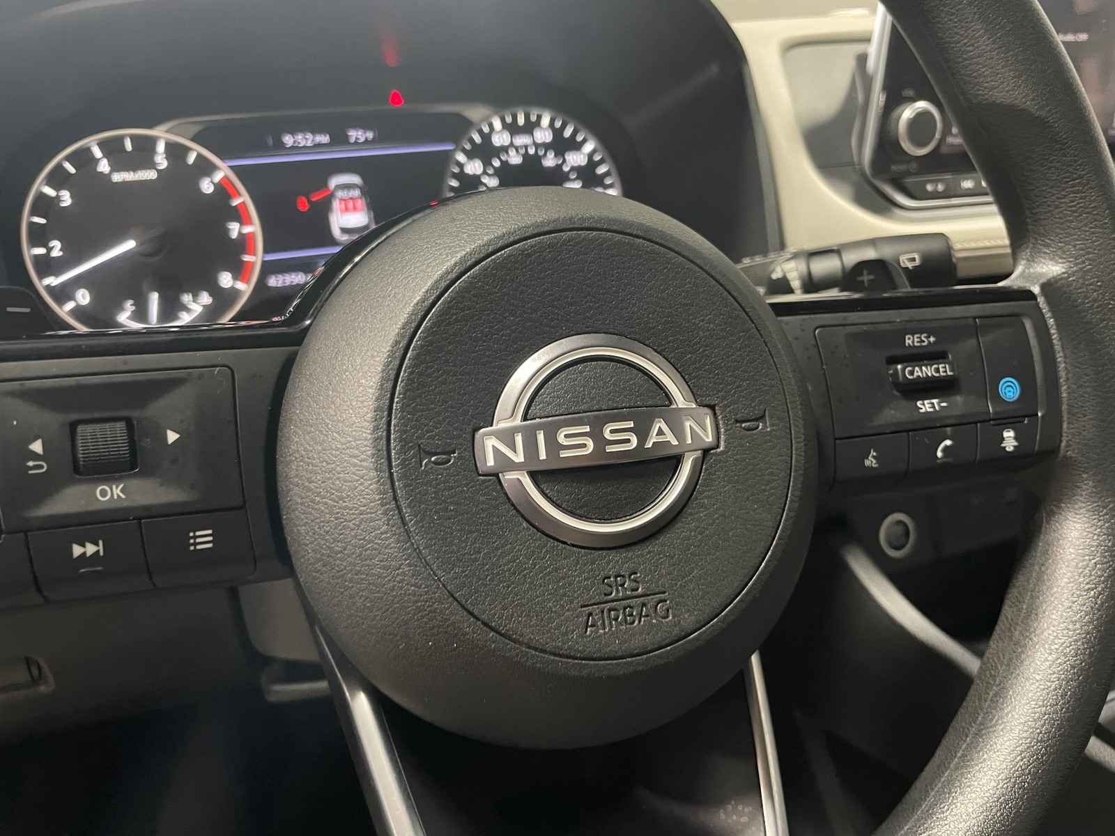 Thumbnail: 2023 Nissan Rogue - 5