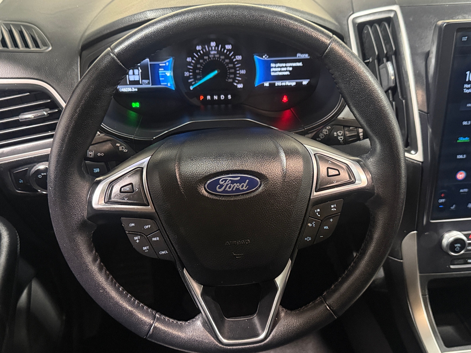 Thumbnail: 2023 Ford Edge - 4