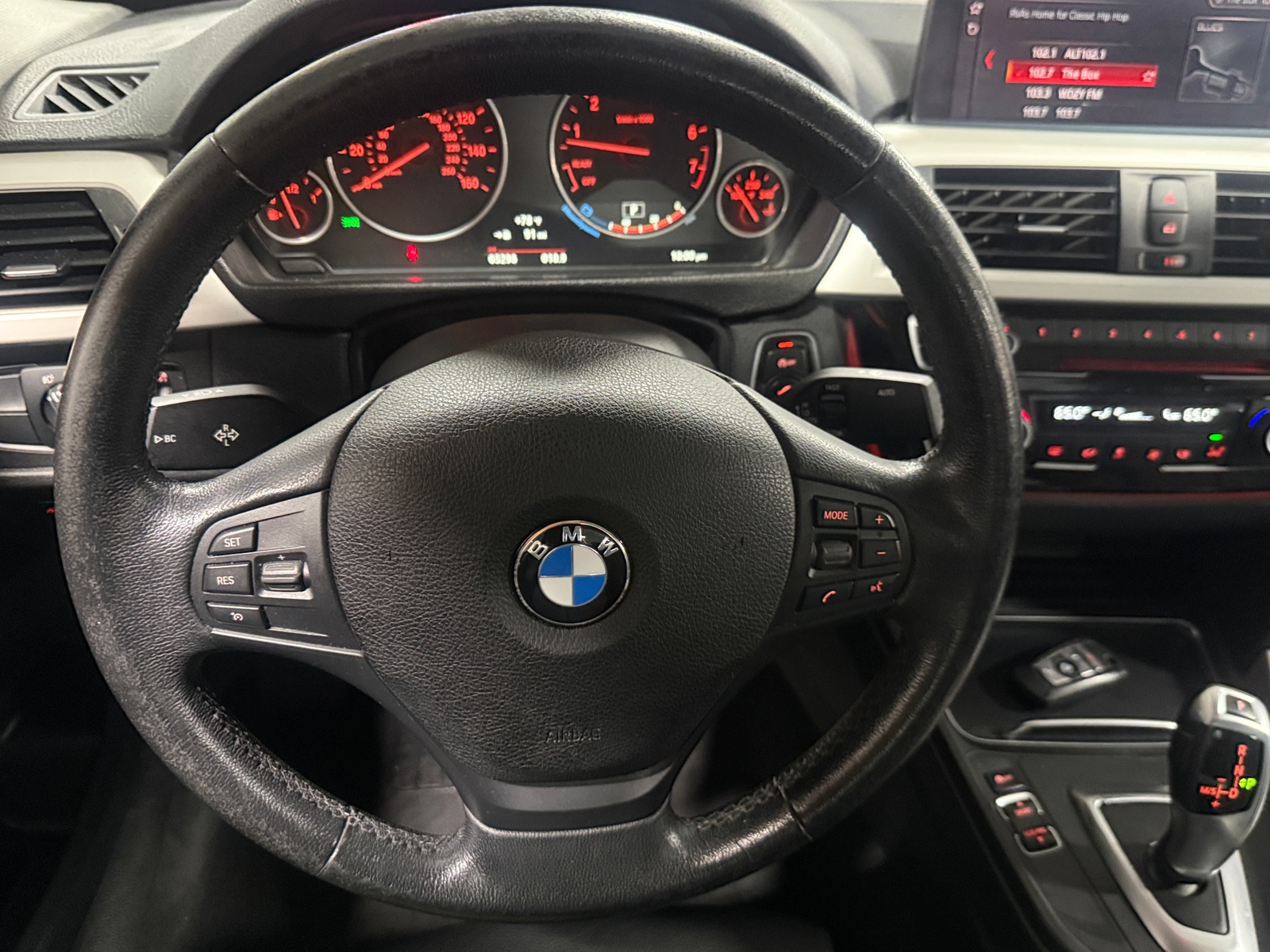 Thumbnail: 2018 BMW 3 Series - 4