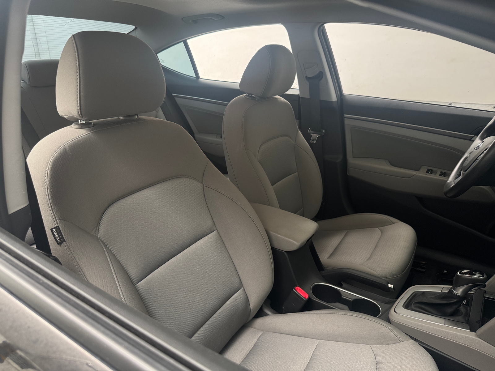 Thumbnail: 2018 Hyundai Elantra - 2