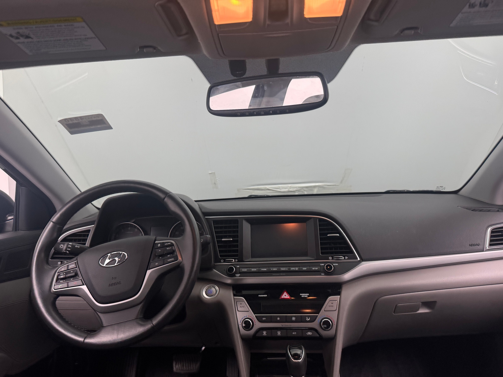 Thumbnail: 2018 Hyundai Elantra - 3