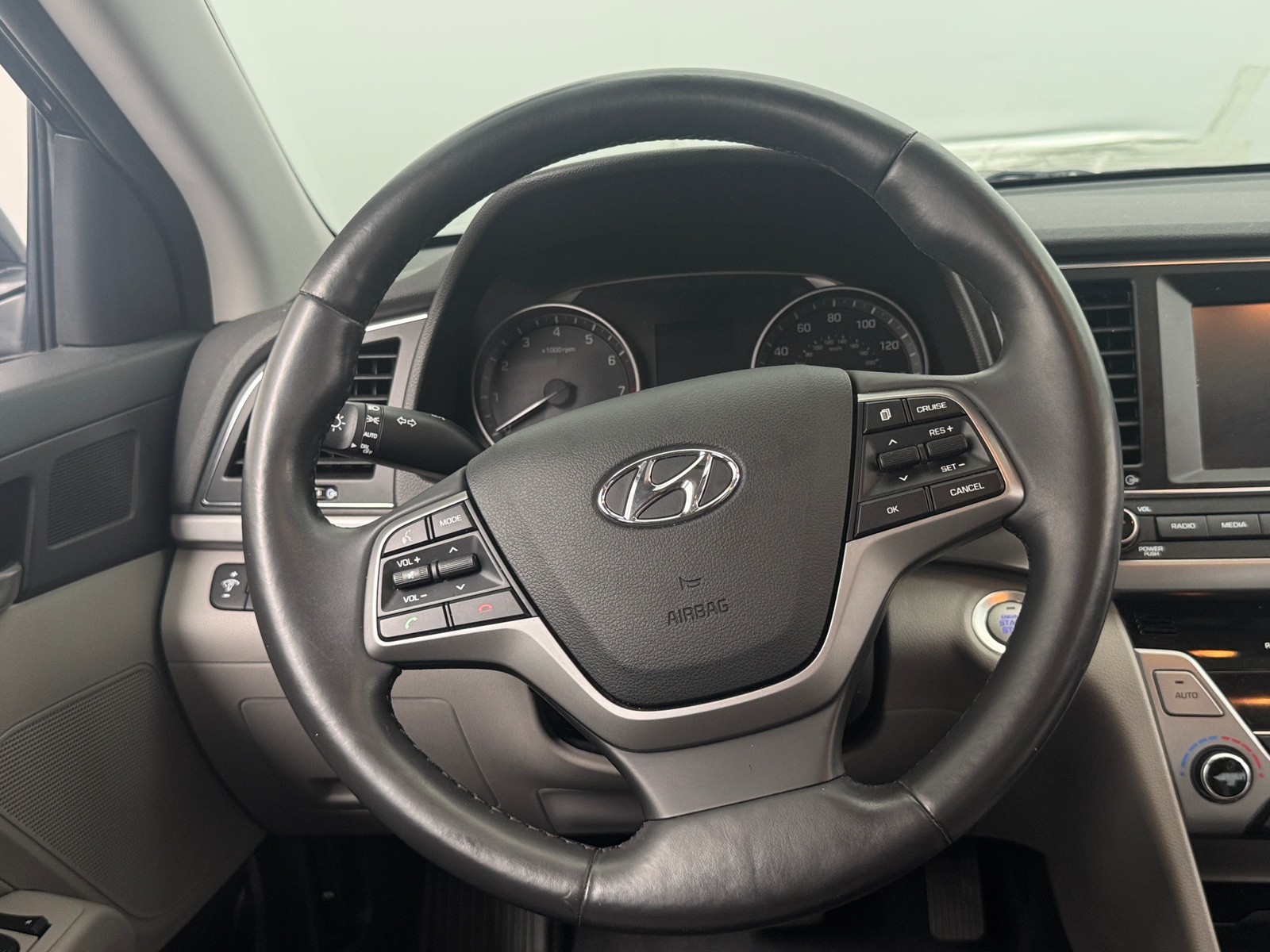 Thumbnail: 2018 Hyundai Elantra - 5