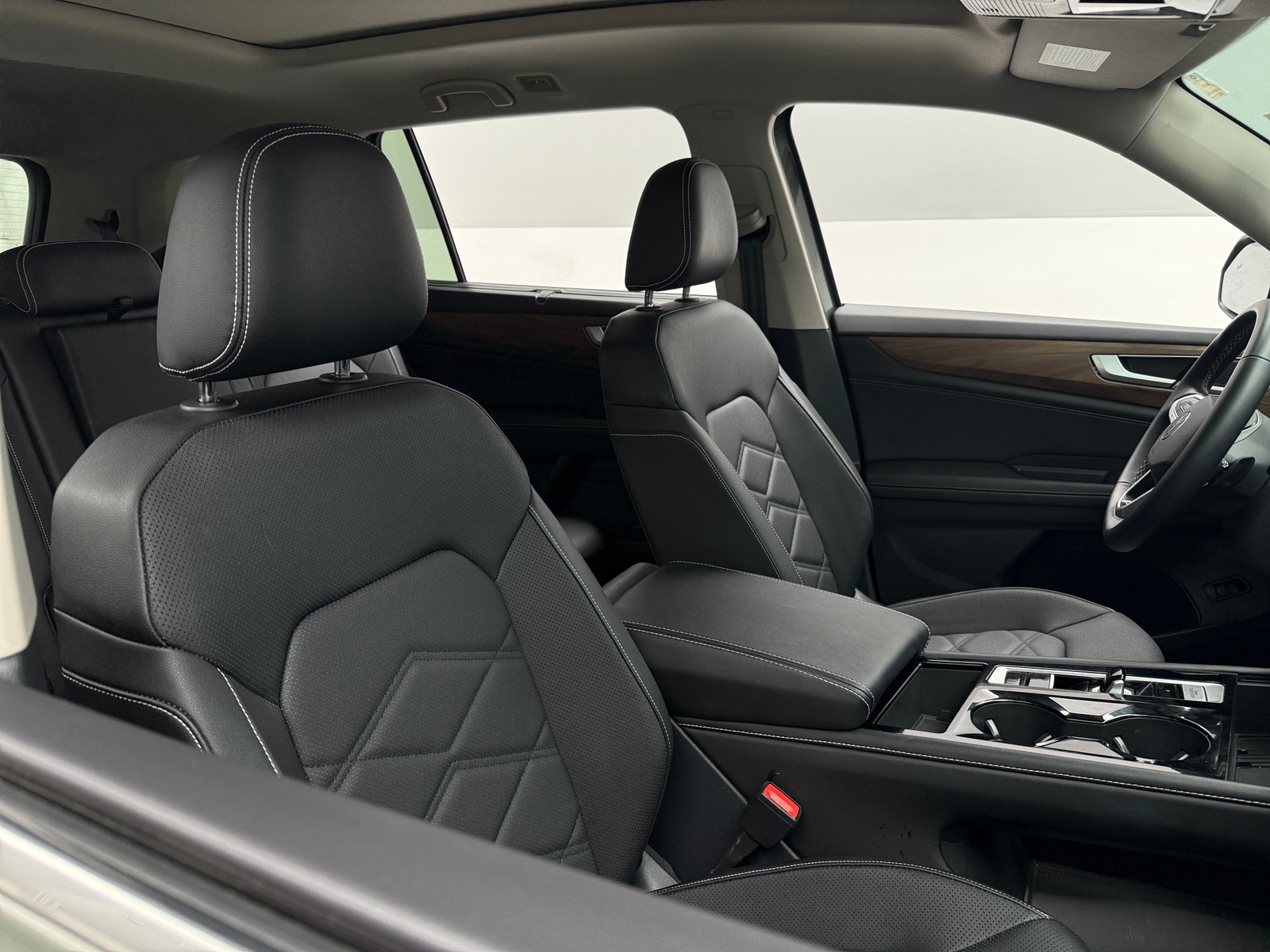 Thumbnail: 2026 Volkswagen Atlas - 2