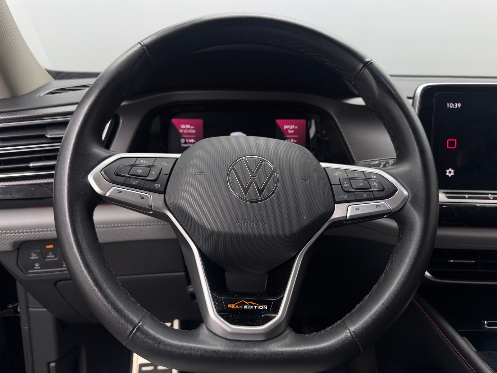 Thumbnail: 2024 Volkswagen Atlas - 4