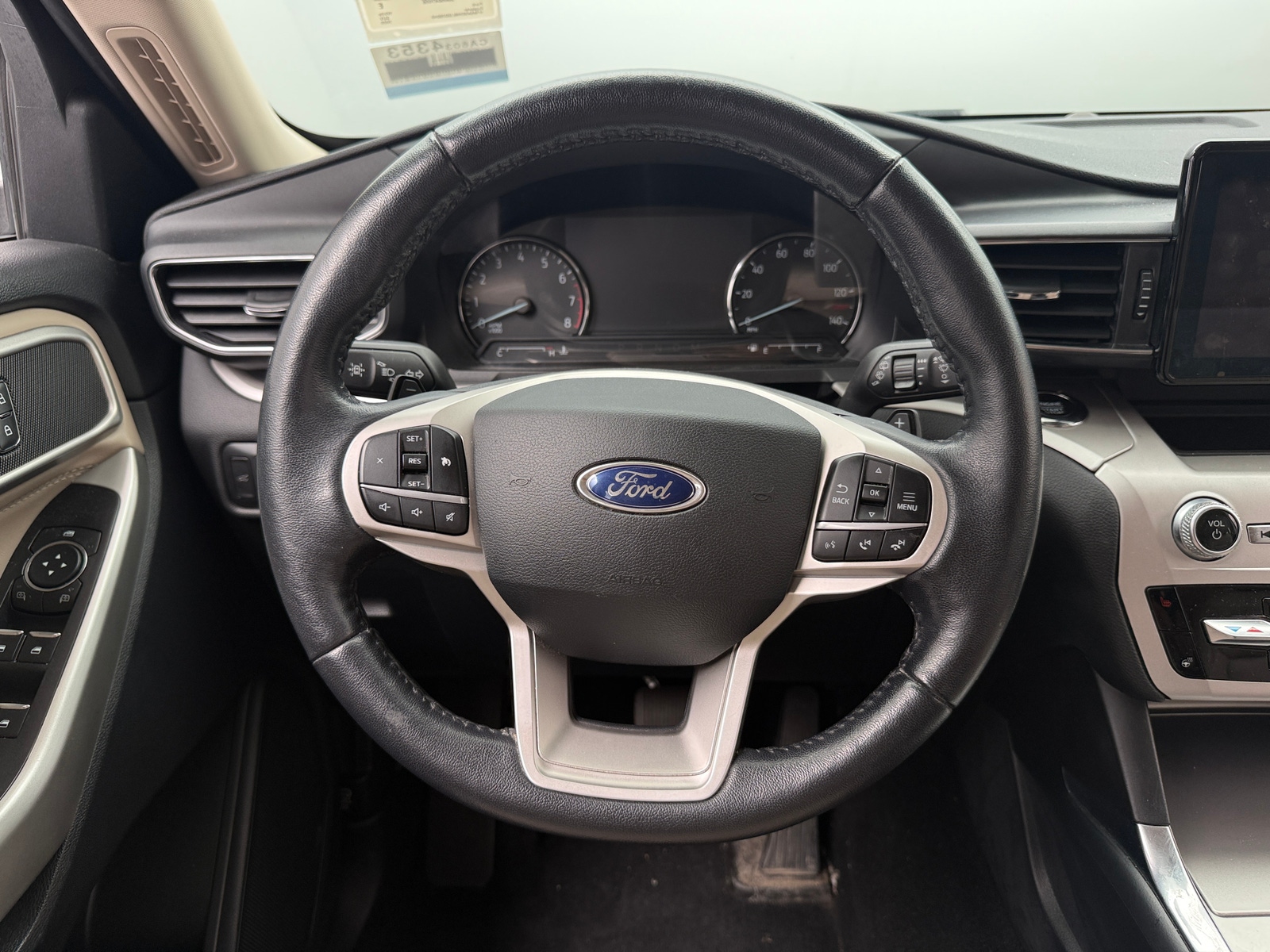 Thumbnail: 2020 Ford Explorer - 4