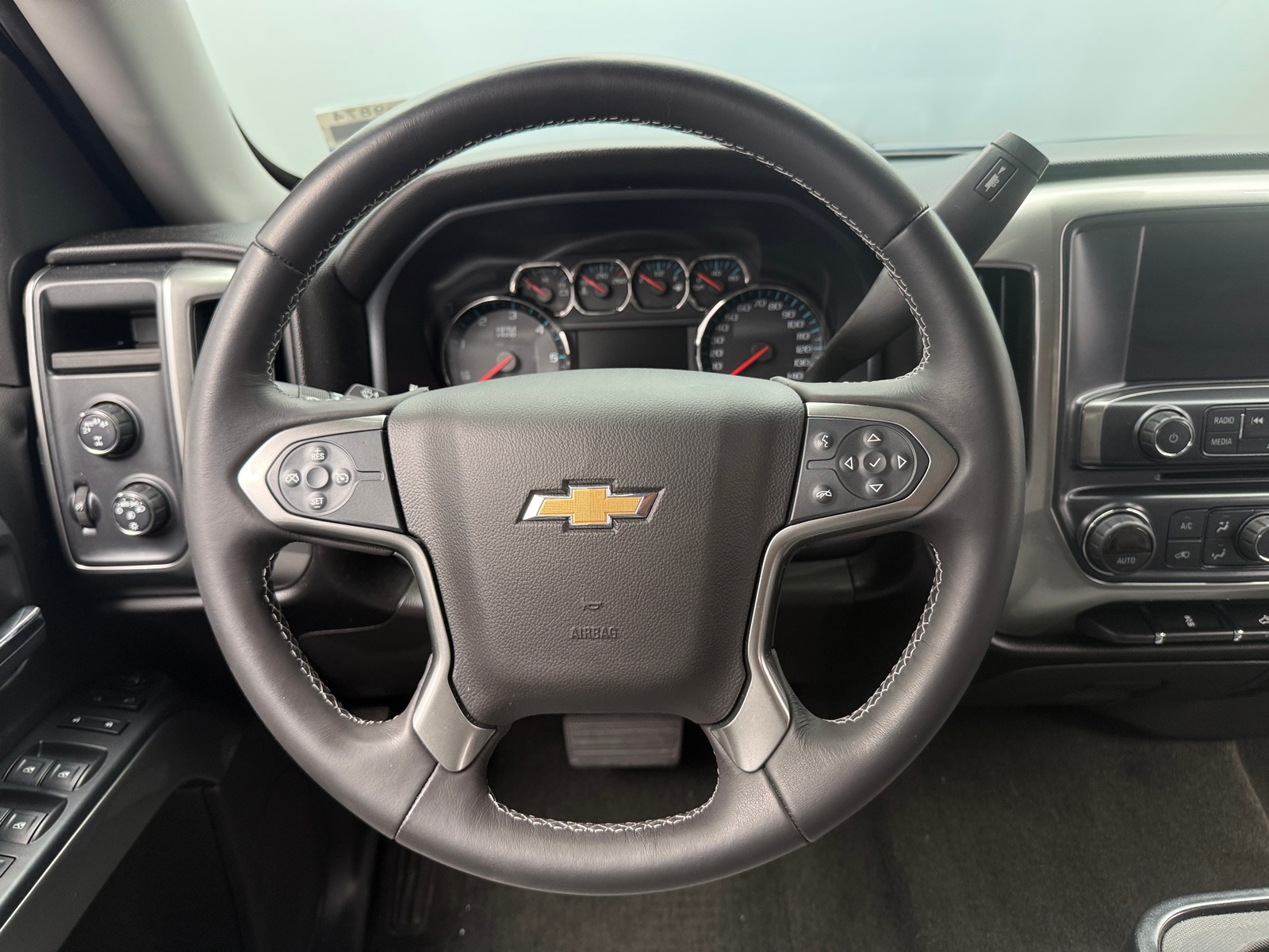 Thumbnail: 2018 Chevrolet Silverado 1500 - 5