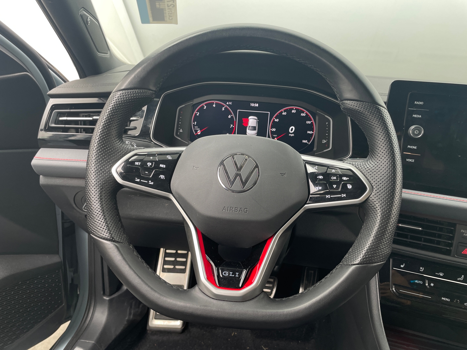 Thumbnail: 2025 Volkswagen Jetta - 4