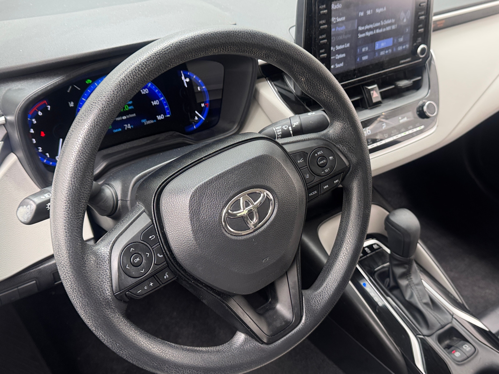 Thumbnail: 2022 Toyota Corolla - 5