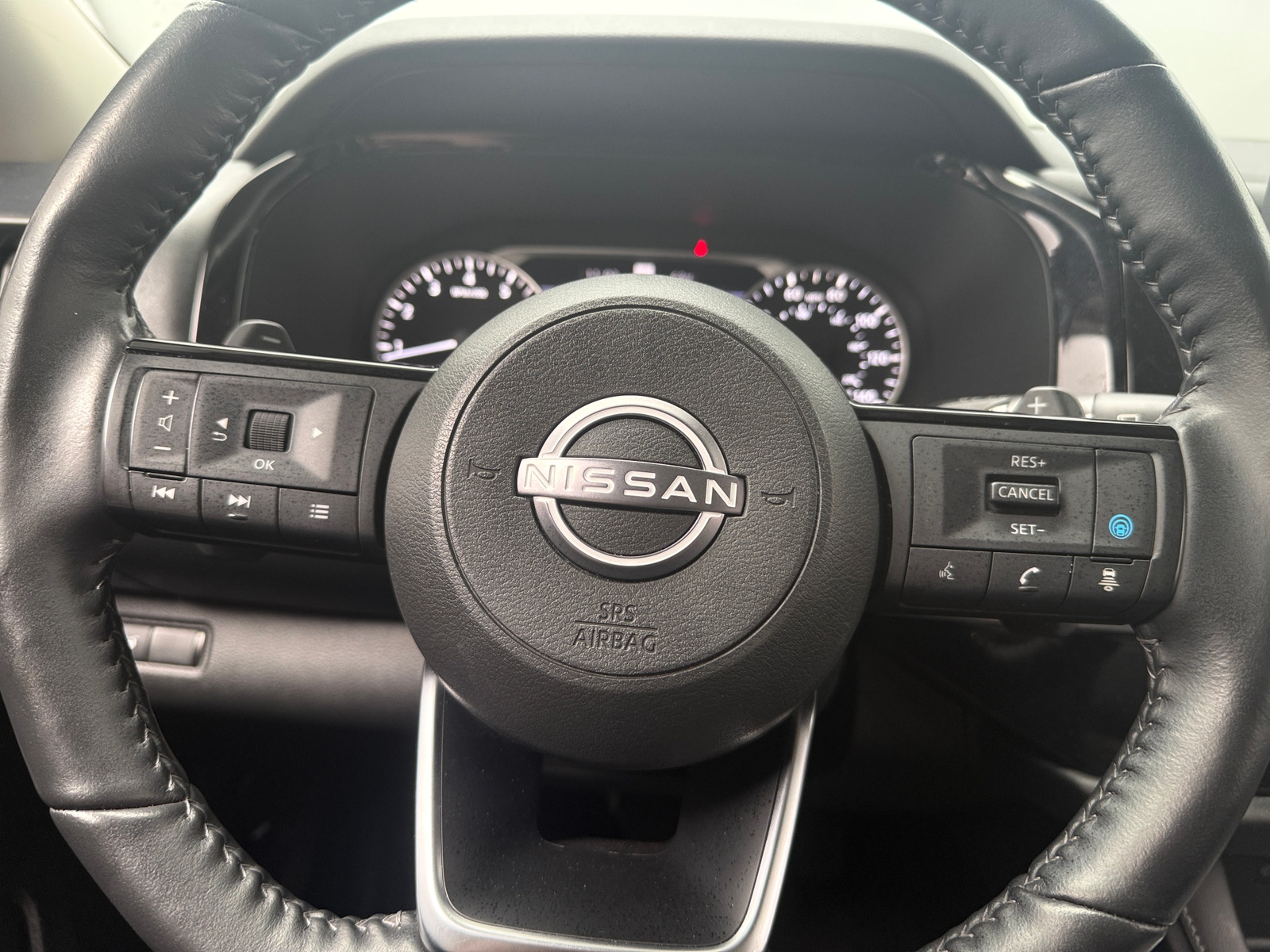 Thumbnail: 2024 Nissan Pathfinder - 4
