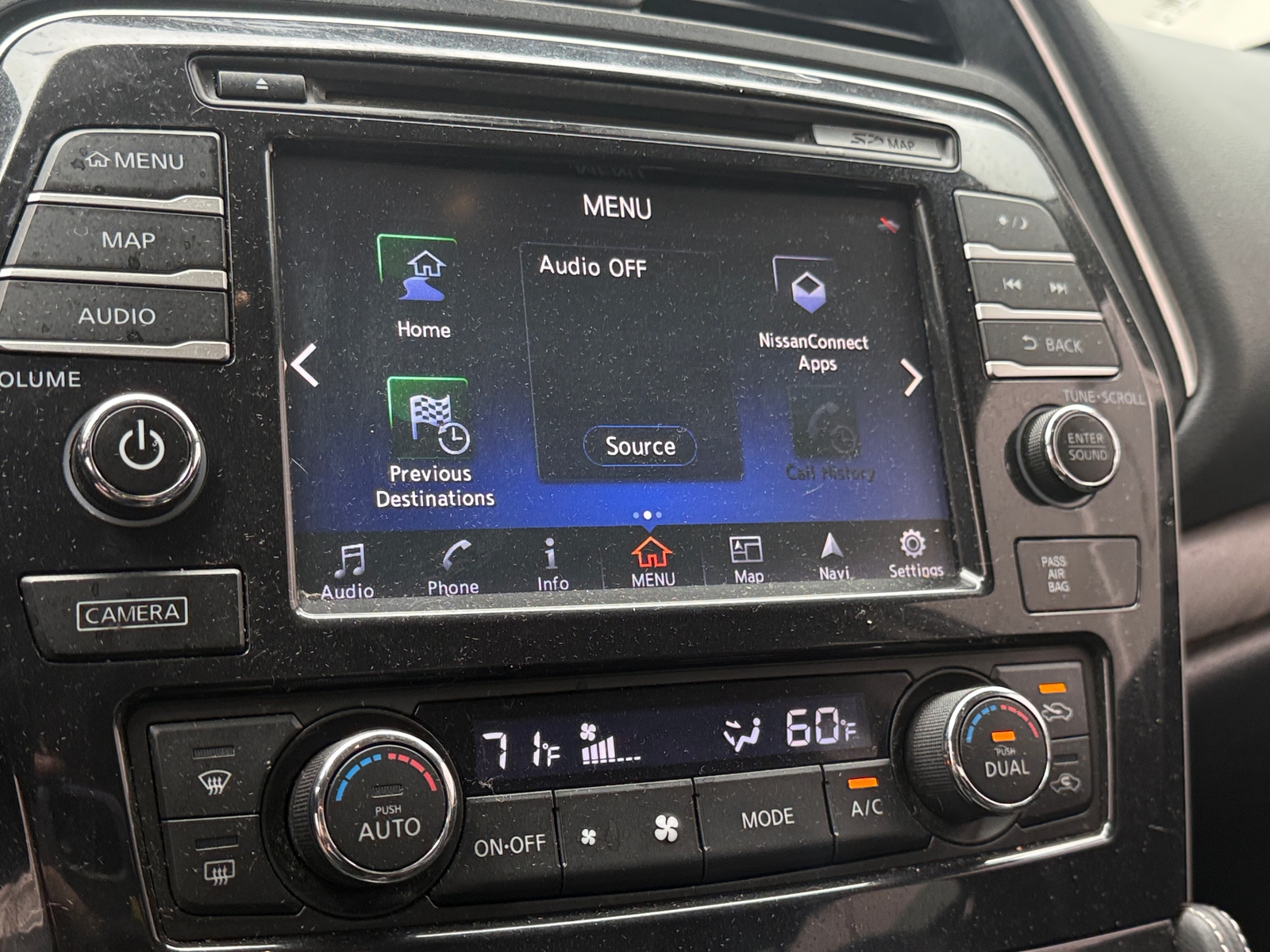 Thumbnail: 2016 Nissan Maxima - 3