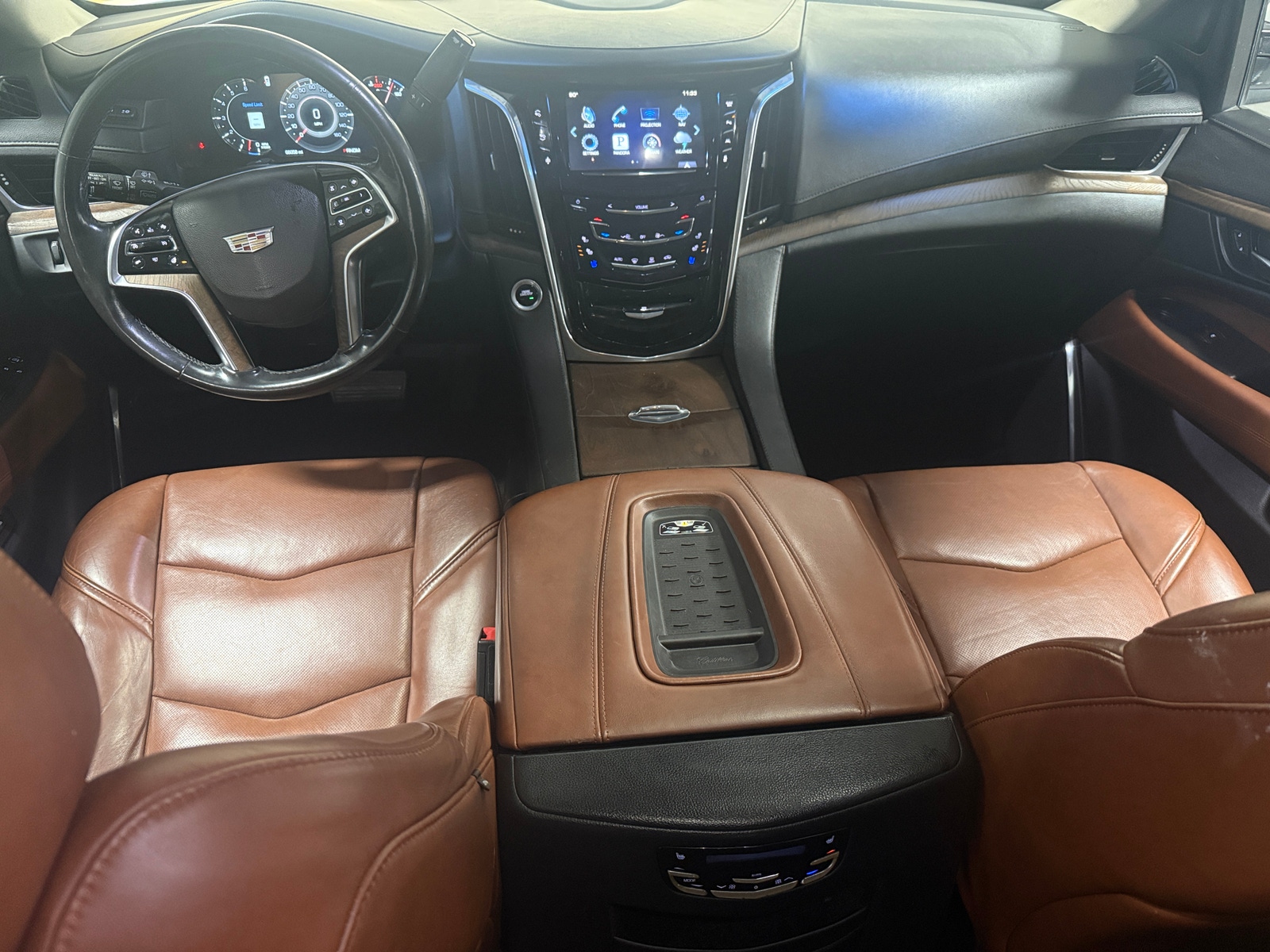 Thumbnail: 2016 Cadillac Escalade - 2