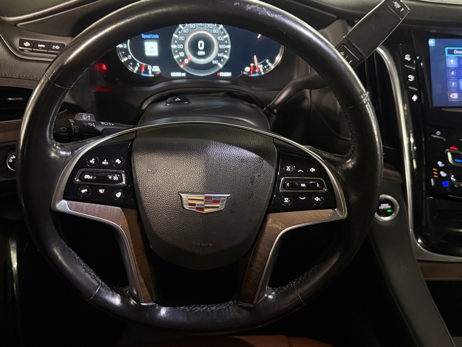 Thumbnail: 2016 Cadillac Escalade - 4