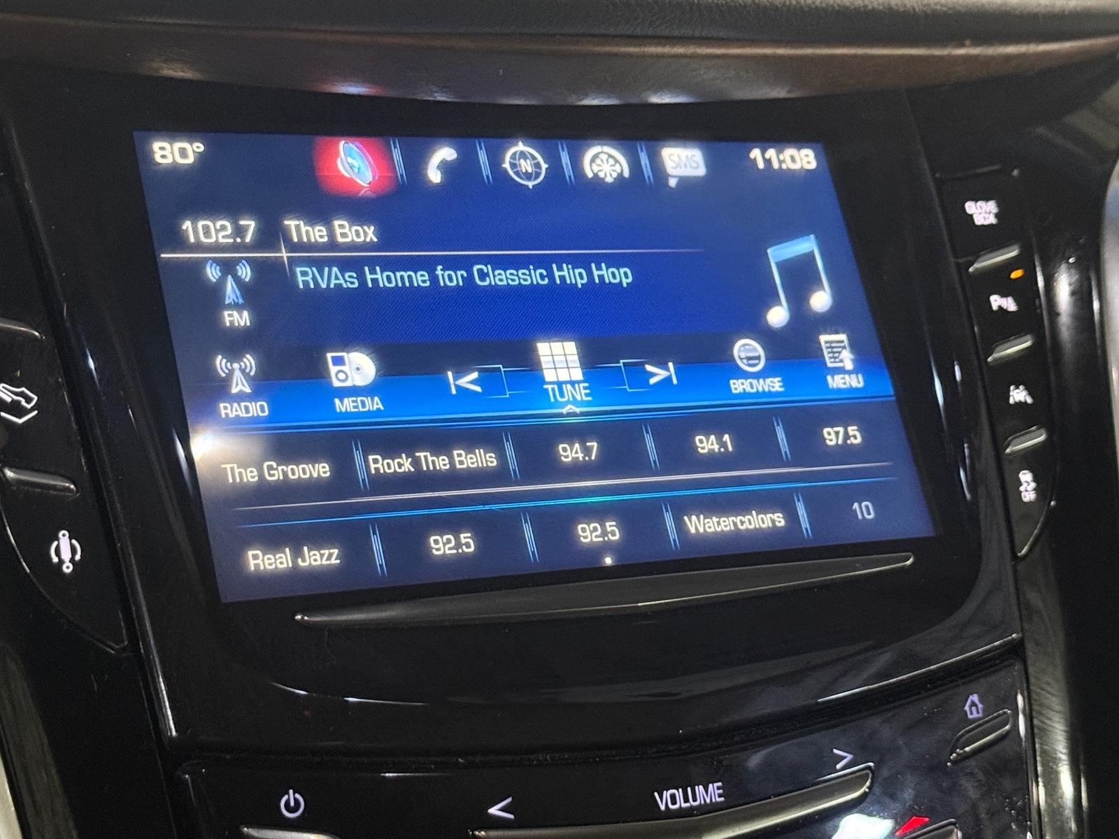 Thumbnail: 2016 Cadillac Escalade - 3