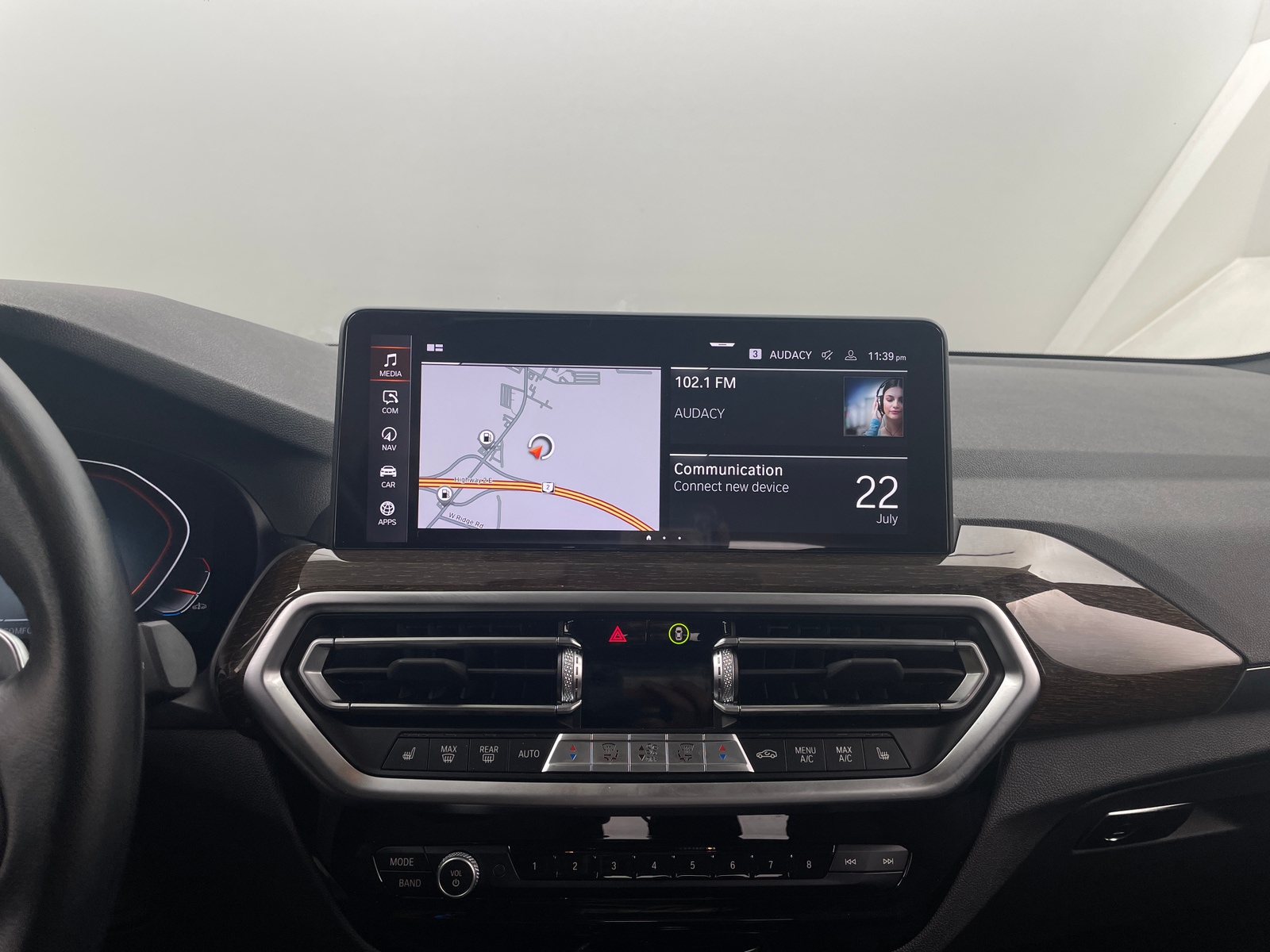Thumbnail: 2022 BMW X3 - 3