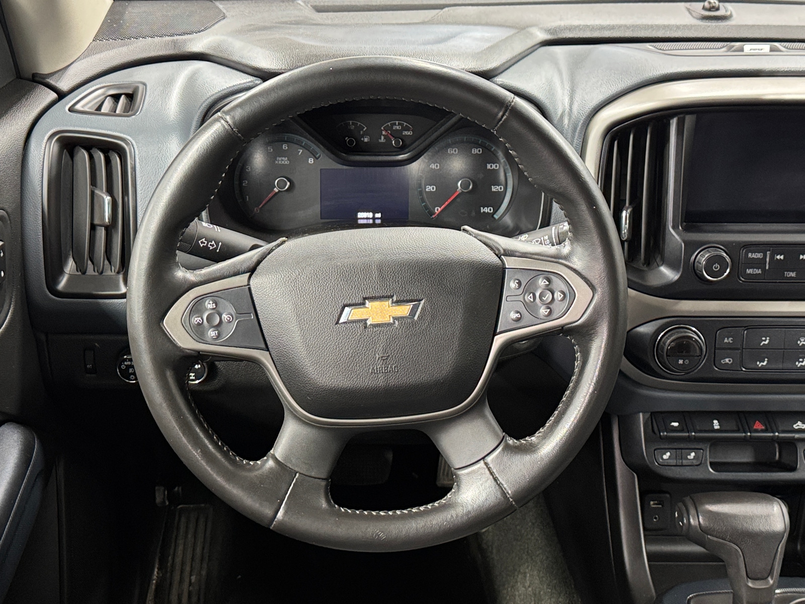 Thumbnail: 2016 Chevrolet Colorado - 4