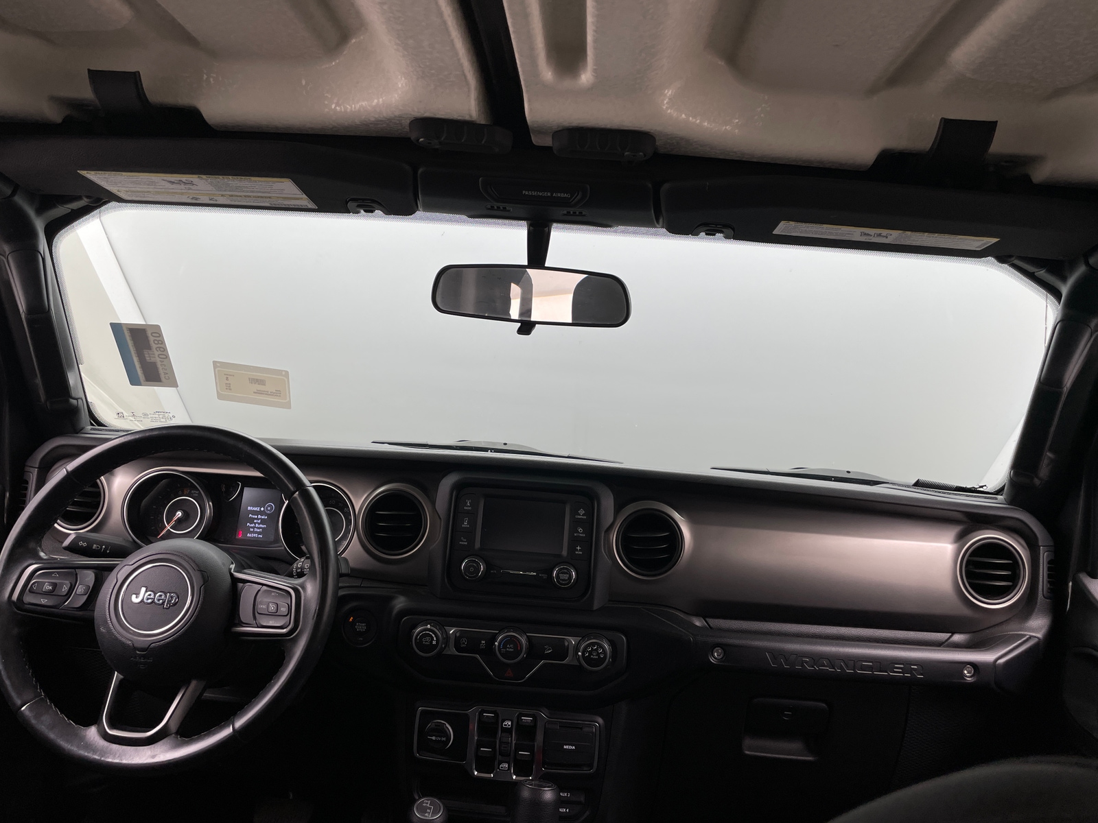 Thumbnail: 2019 Jeep Wrangler - 3