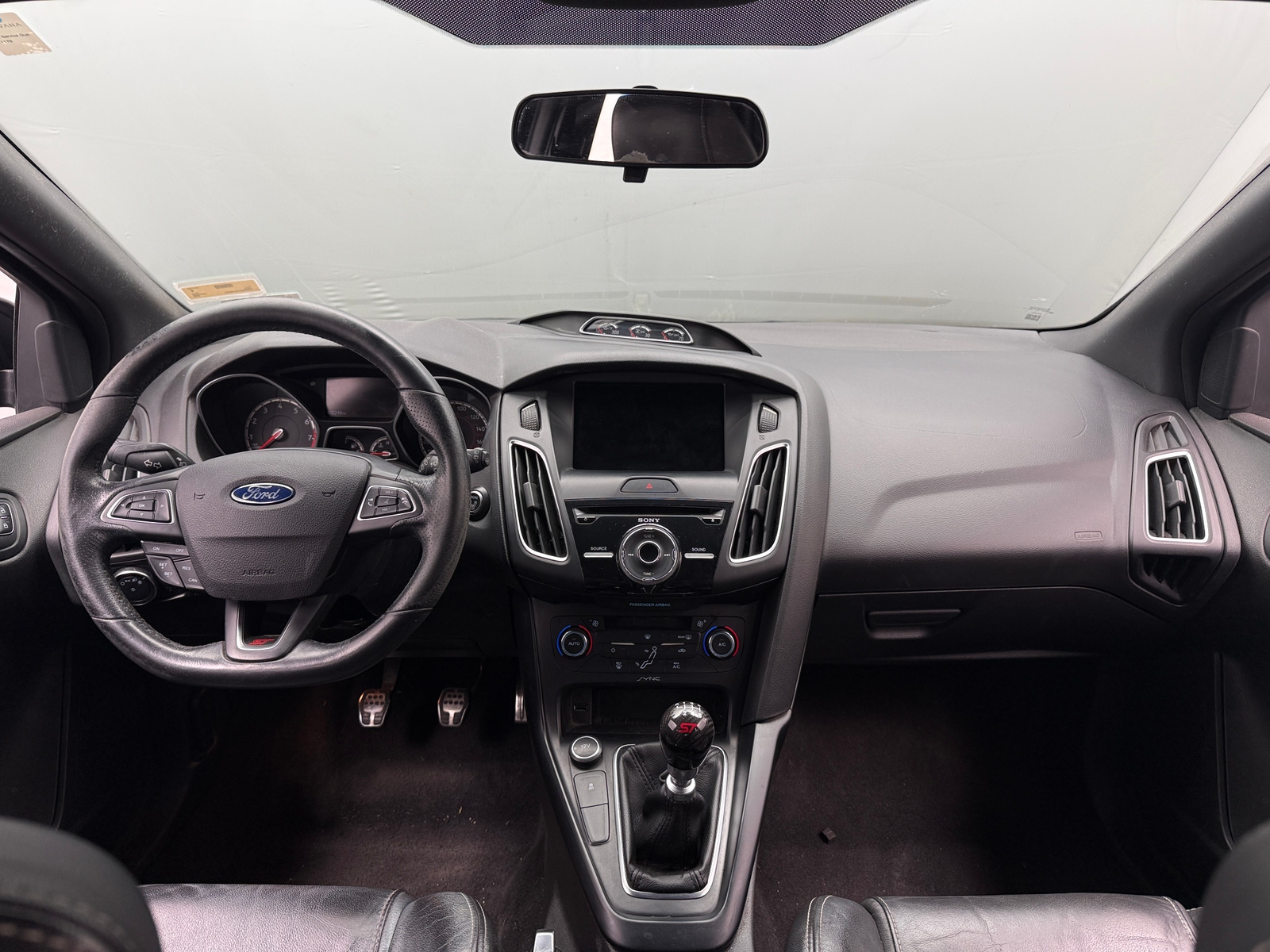 Thumbnail: 2016 Ford Focus - 3