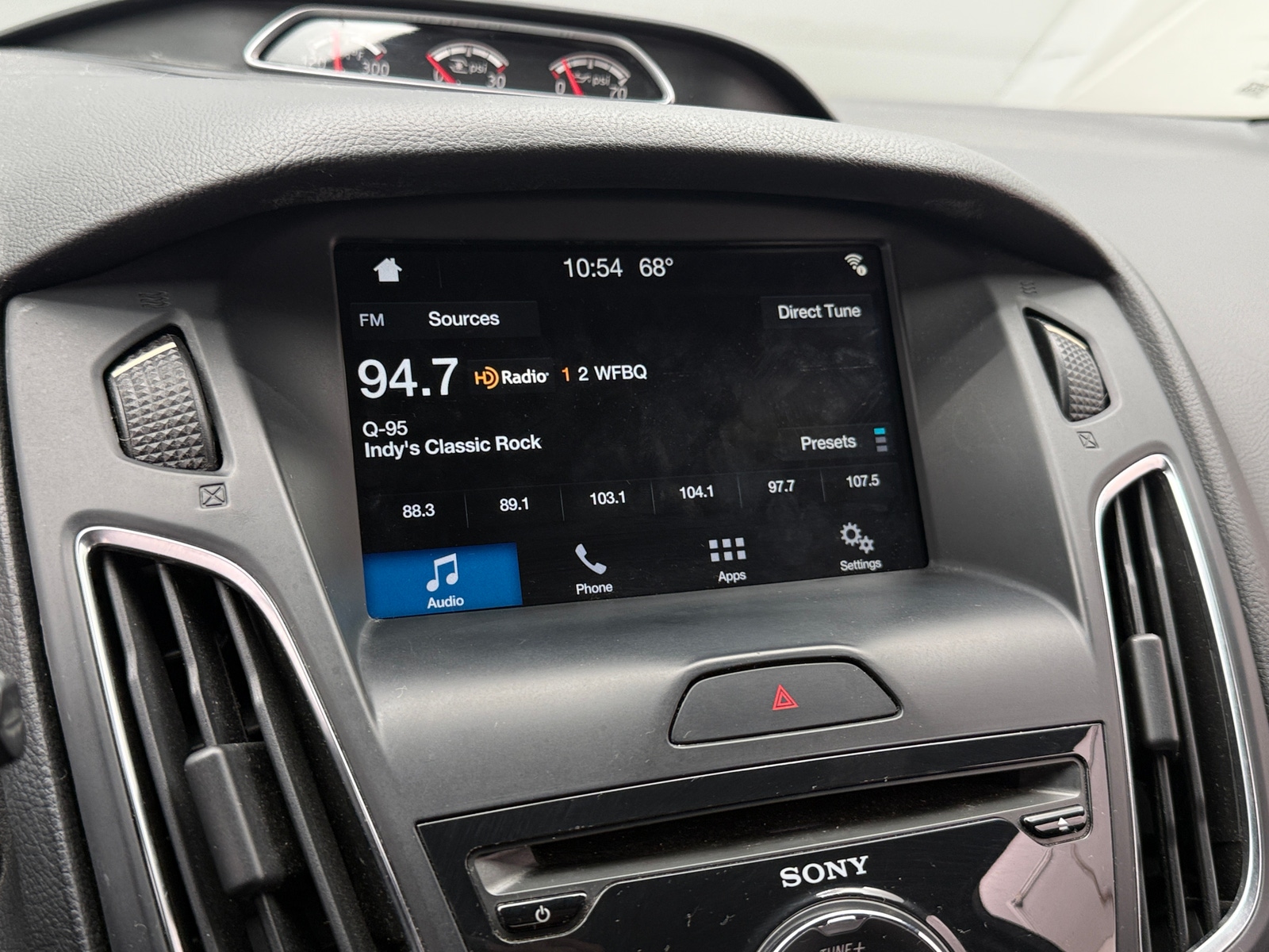 Thumbnail: 2016 Ford Focus - 4