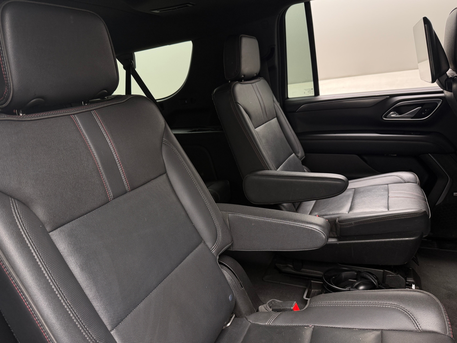 Thumbnail: 2021 Chevrolet Suburban - 5