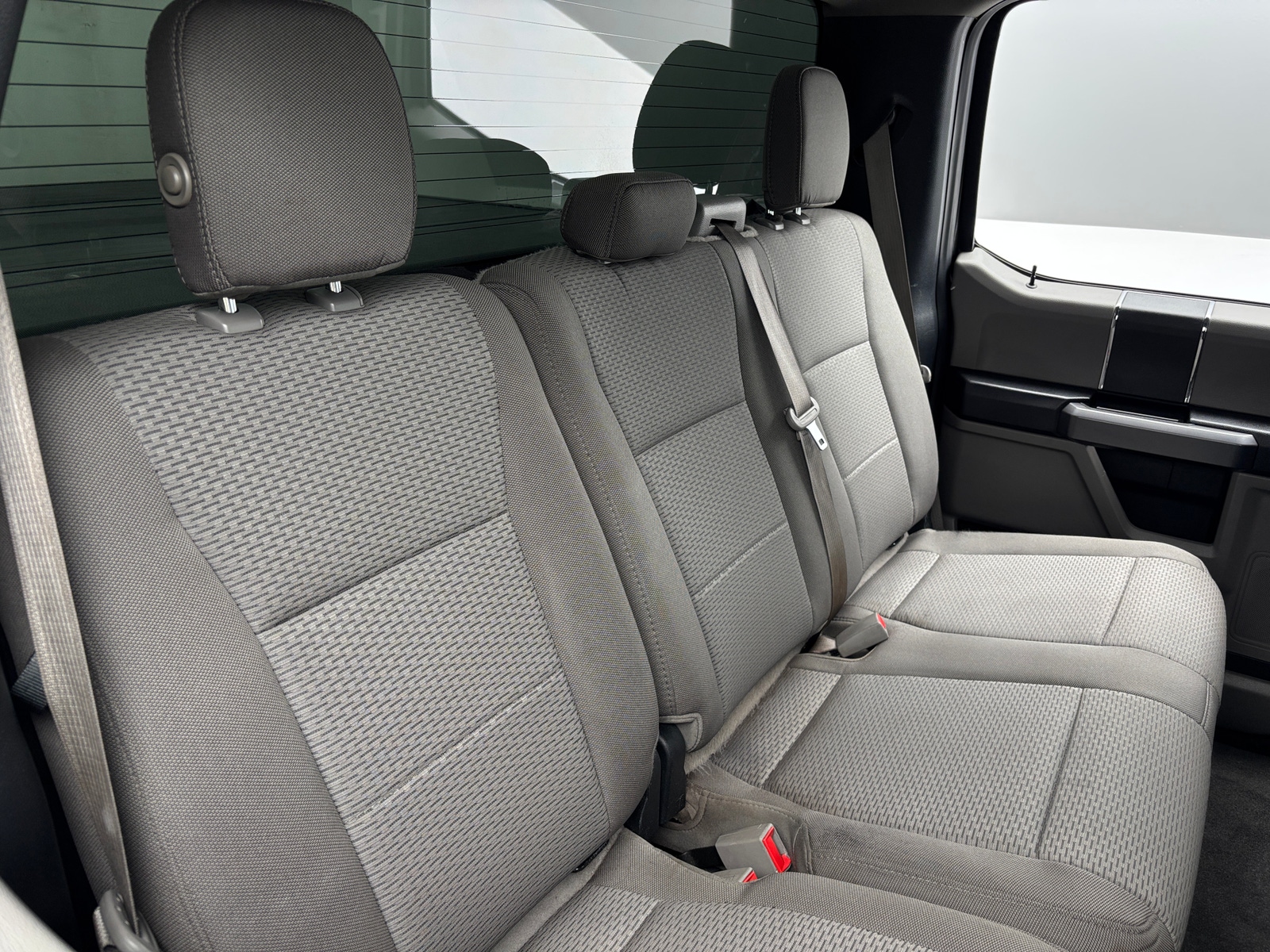 Thumbnail: 2019 Ford Econoline - 6