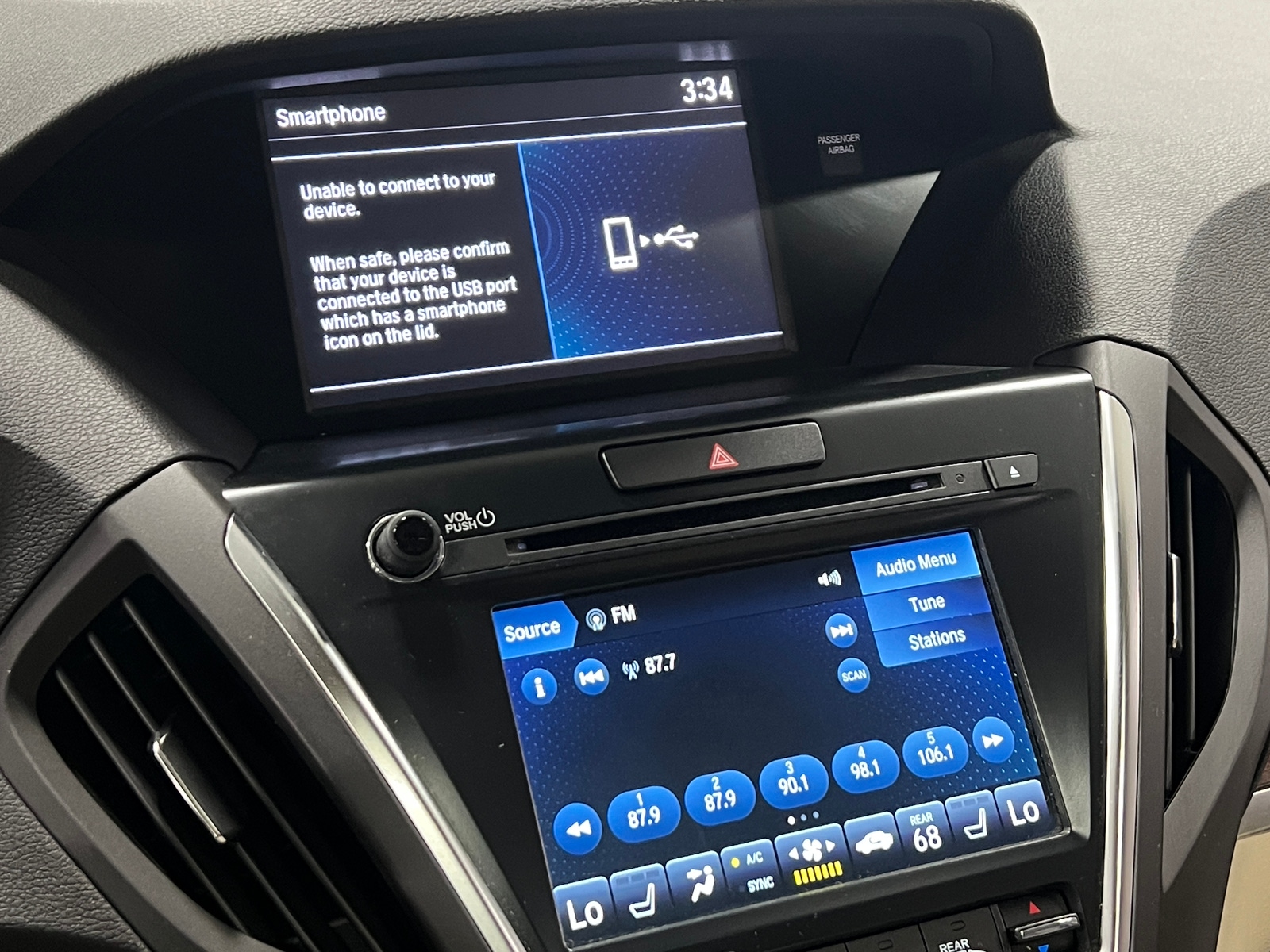 Thumbnail: 2020 Acura MDX - 4