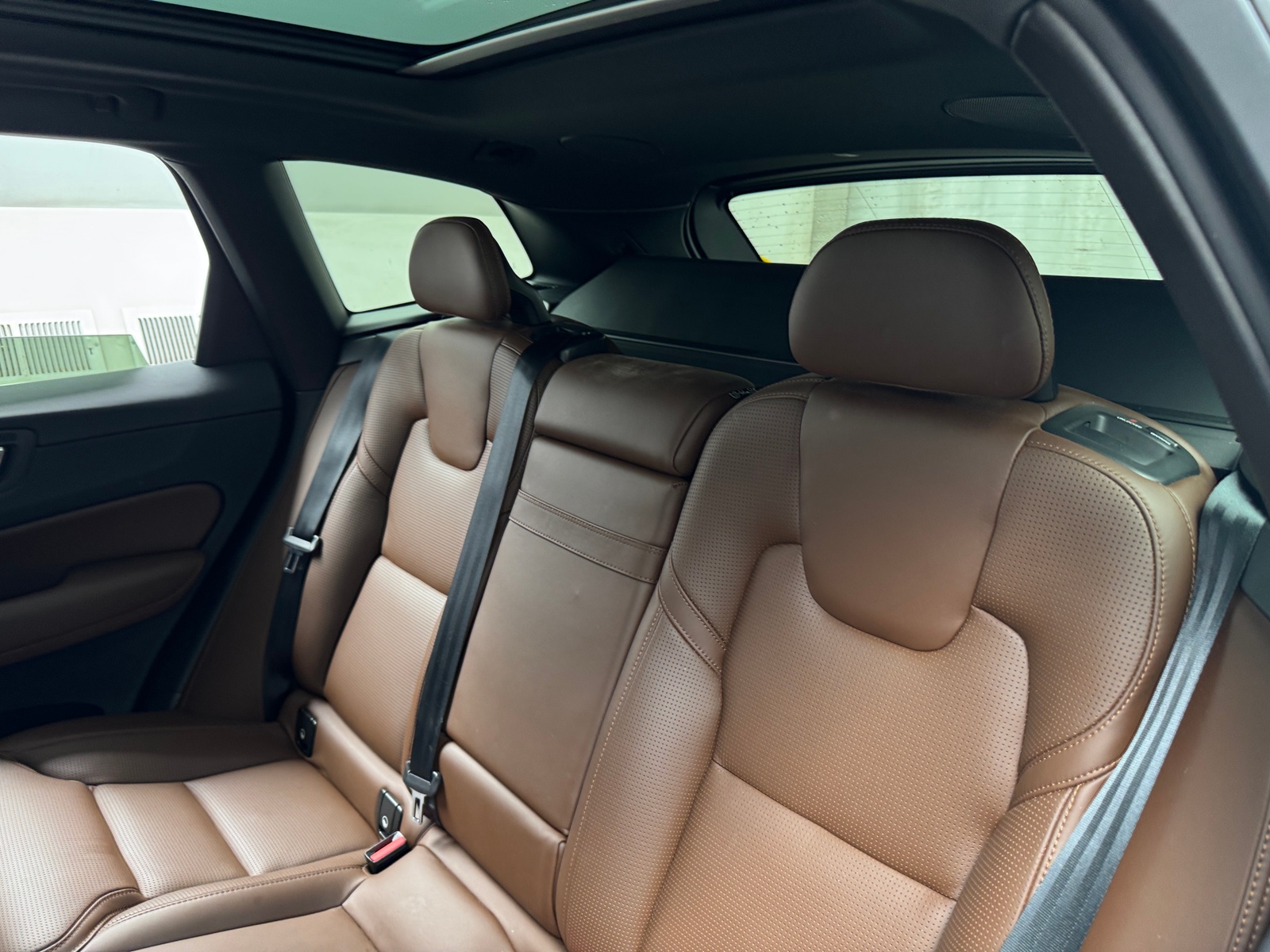 Thumbnail: 2019 Volvo XC60 - 5