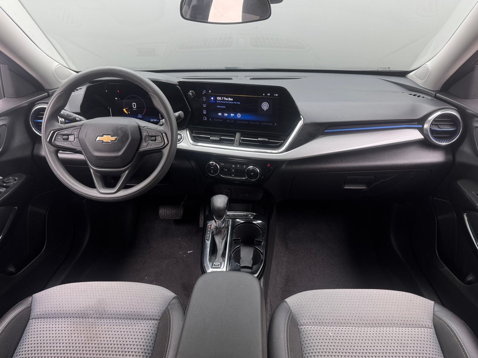 Thumbnail: 2025 Chevrolet Trax - 3