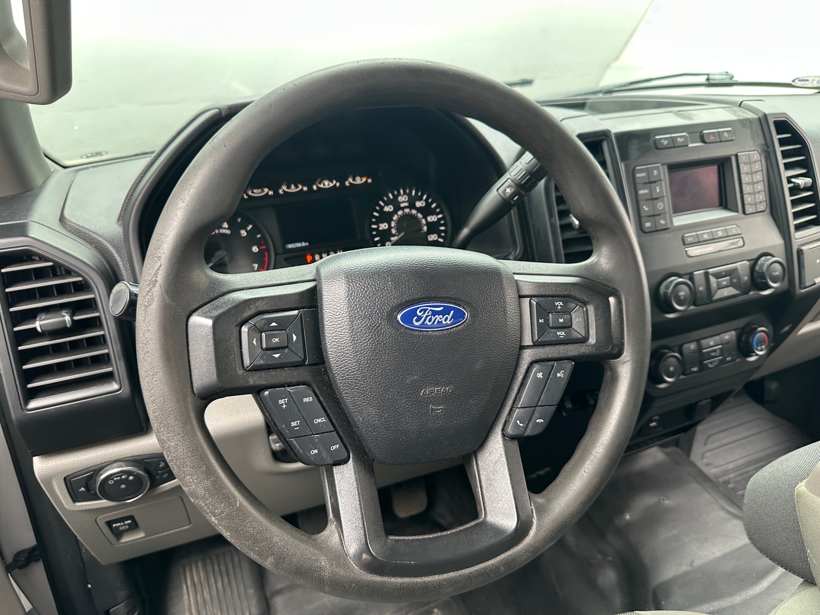Thumbnail: 2020 Ford Econoline - 5