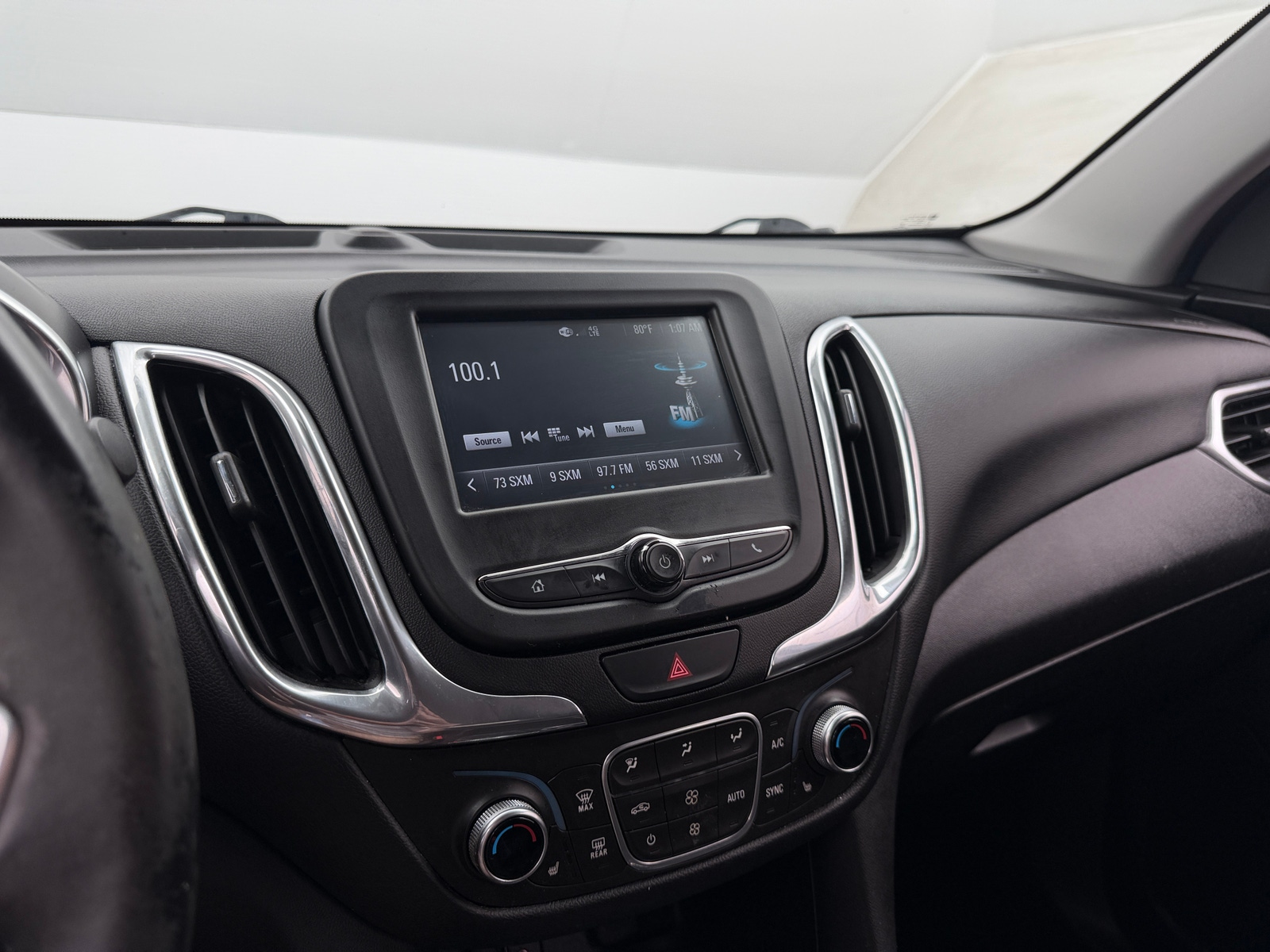 Thumbnail: 2018 Chevrolet Equinox - 4