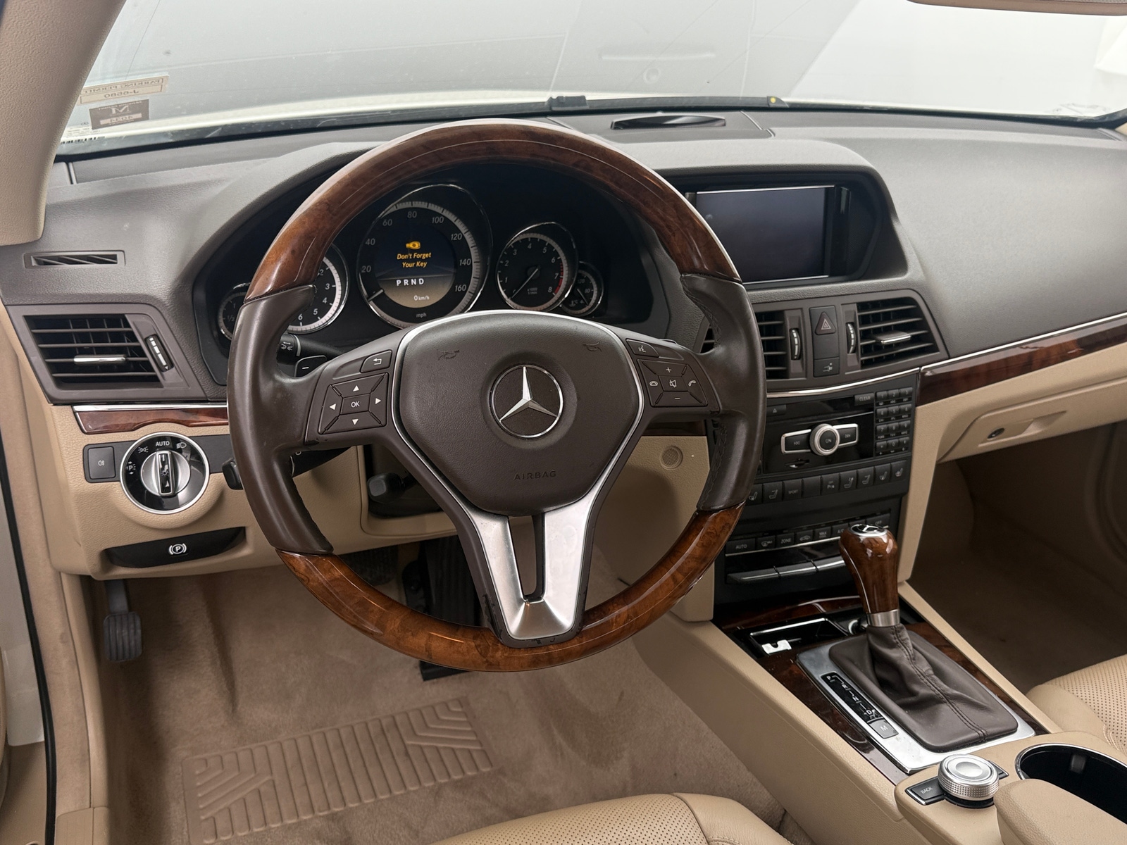 Thumbnail: 2012 Mercedes-Benz E-Class - 4