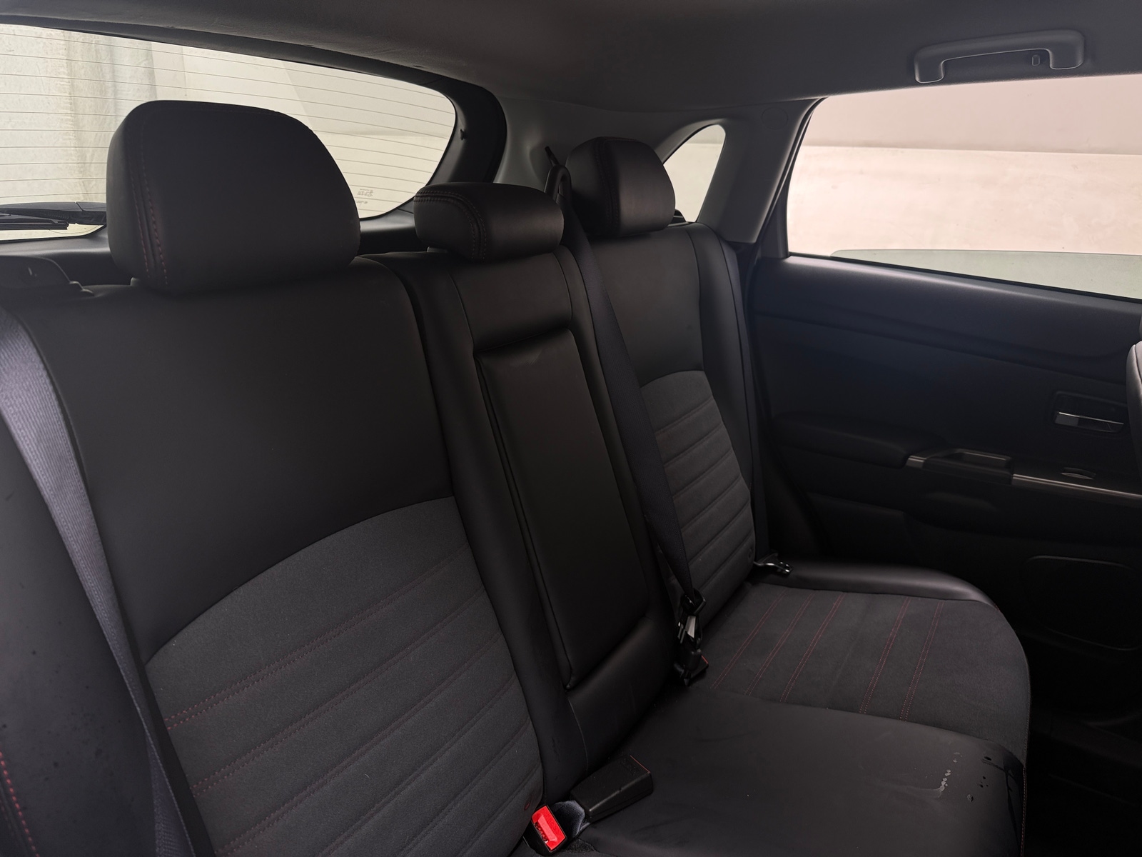 Thumbnail: 2025 Mitsubishi Outlander Sport - 5