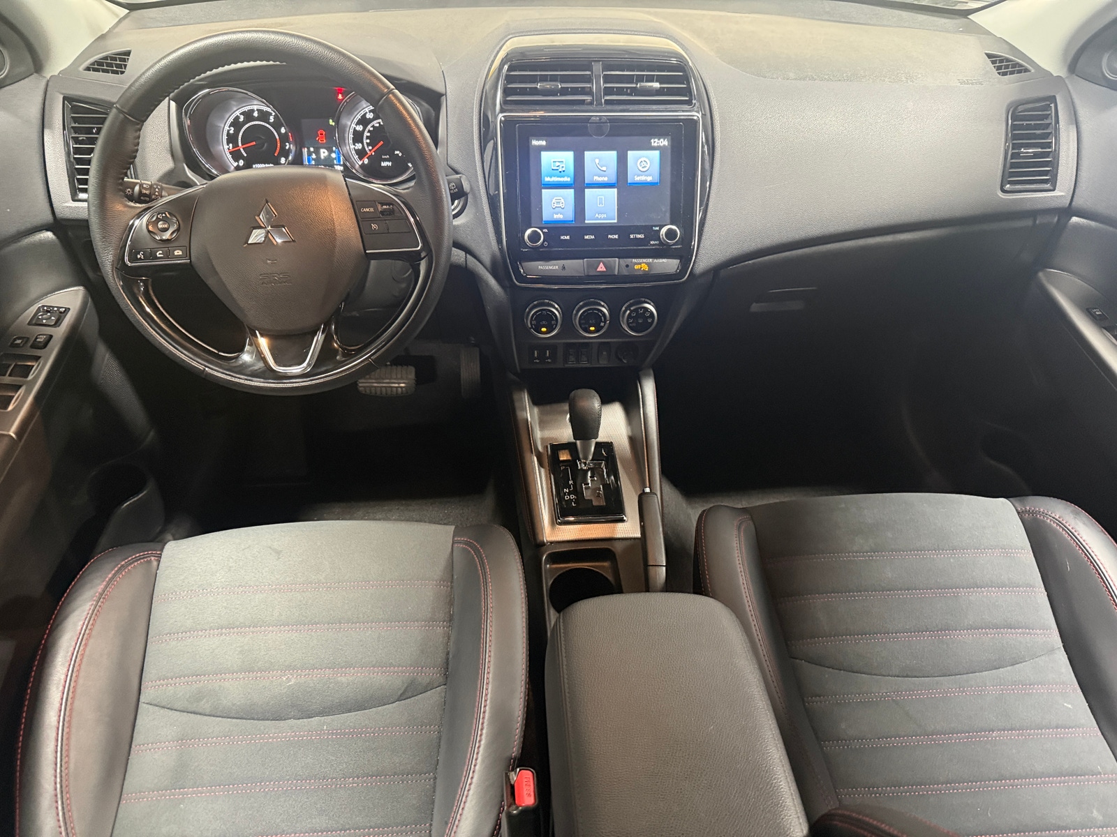 Thumbnail: 2025 Mitsubishi Outlander Sport - 2