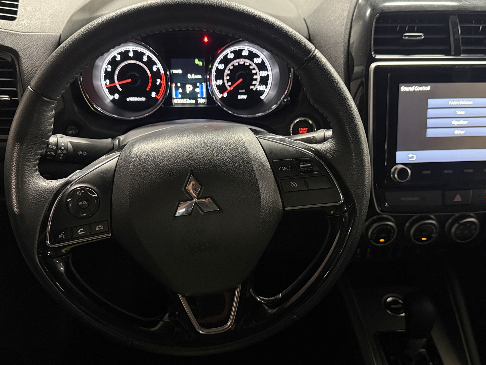 Thumbnail: 2025 Mitsubishi Outlander Sport - 4