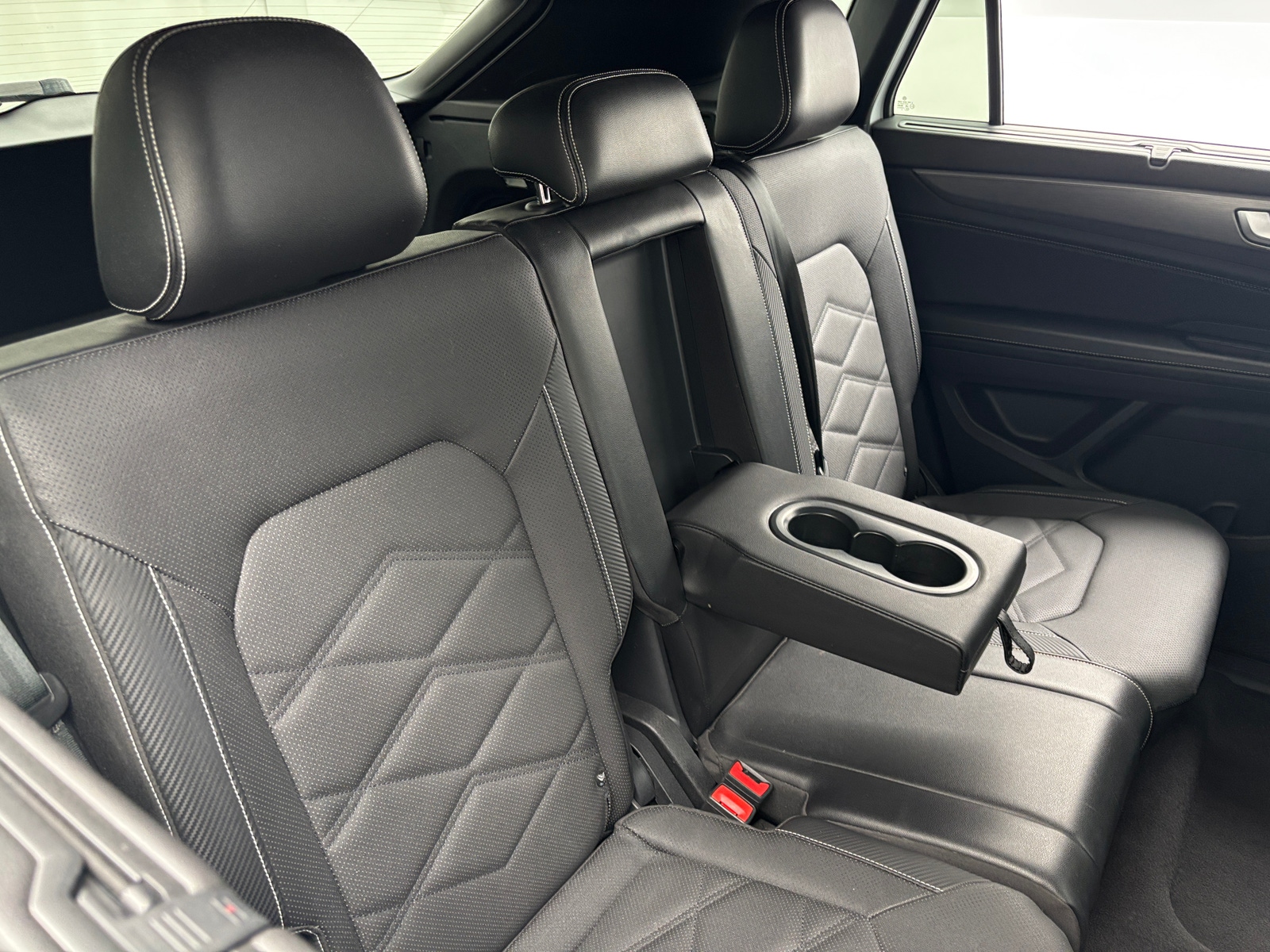 Thumbnail: 2024 Volkswagen Atlas - 5