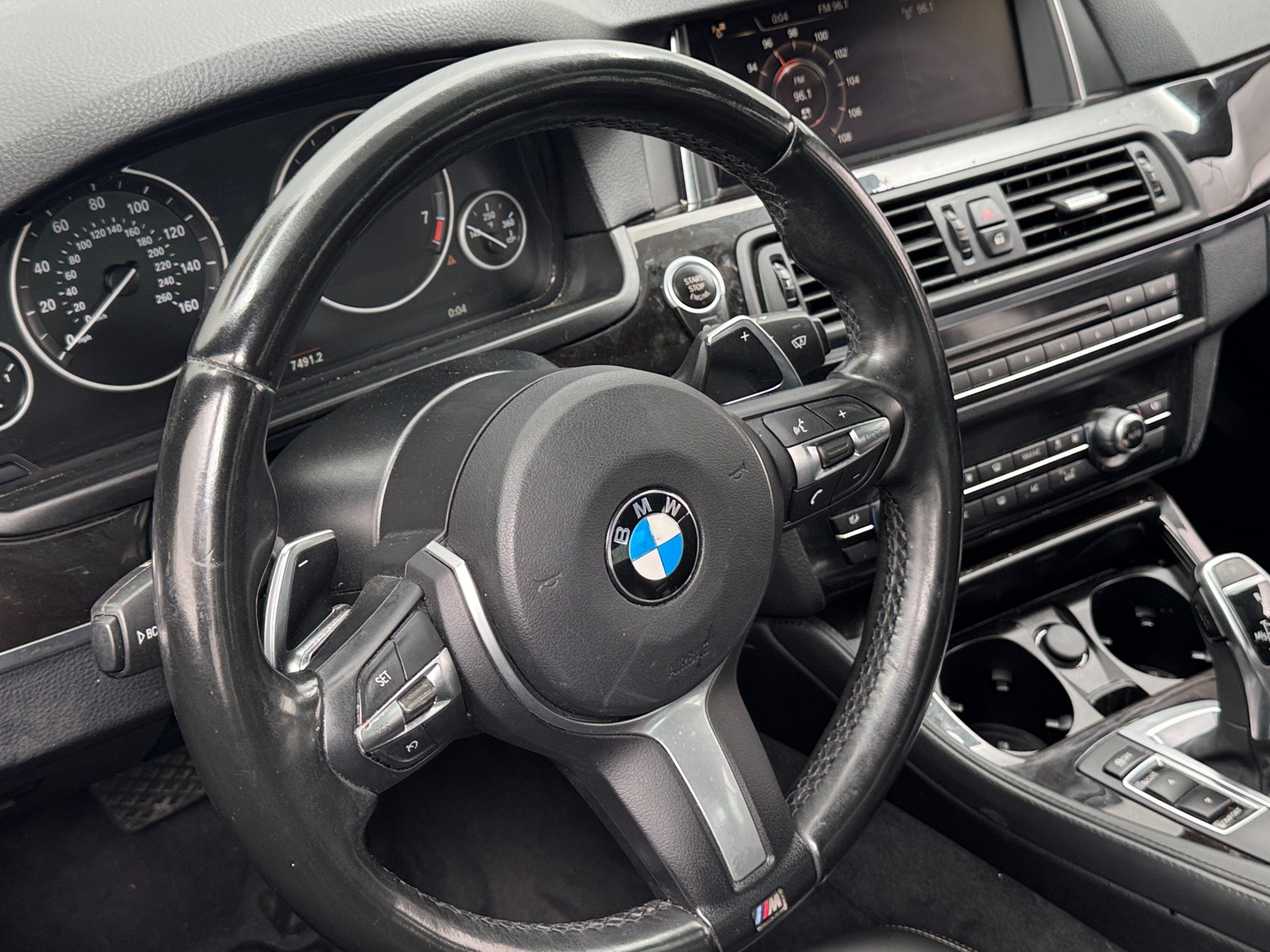 Thumbnail: 2016 BMW 5 Series - 4
