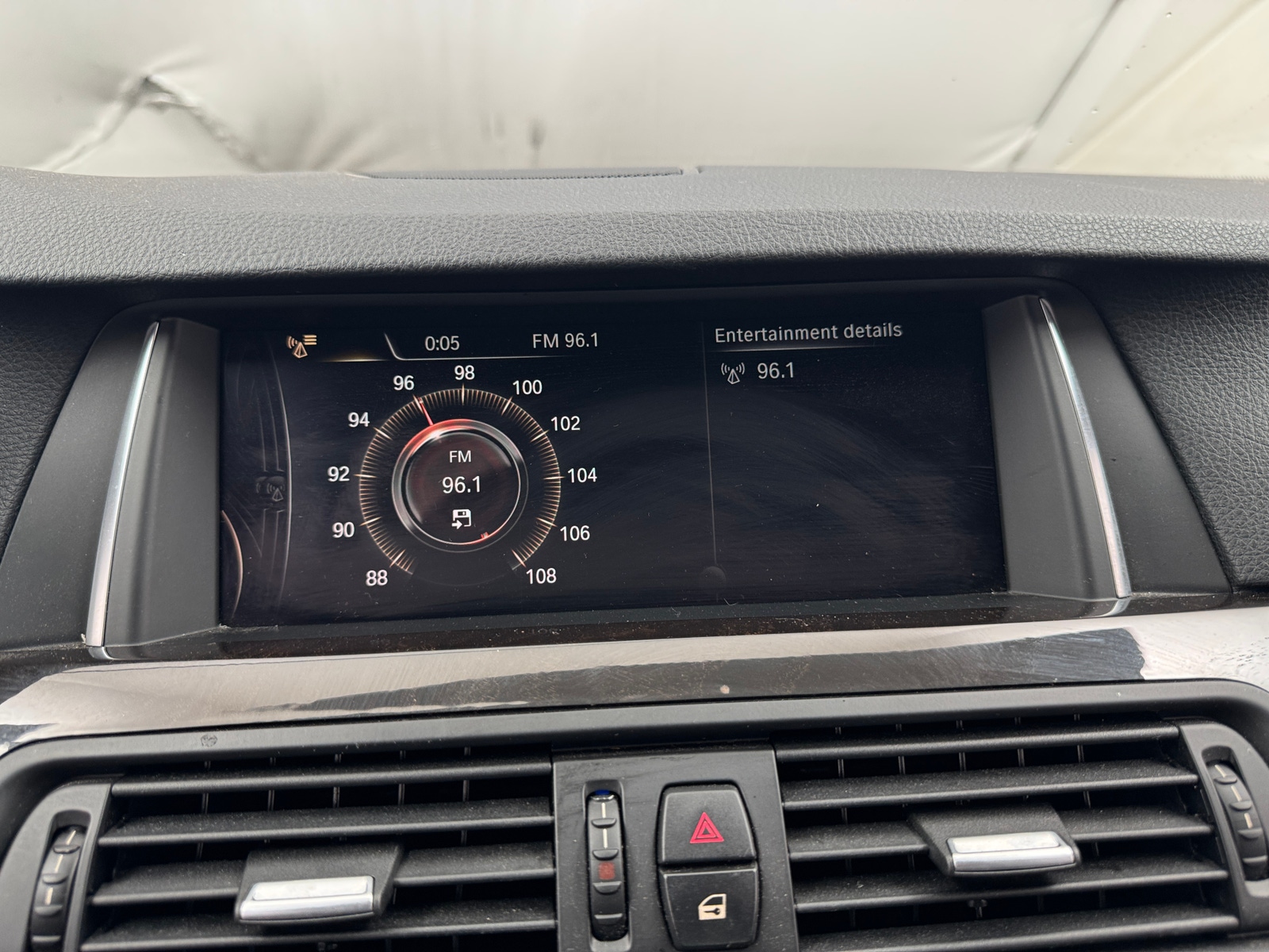 Thumbnail: 2016 BMW 5 Series - 3