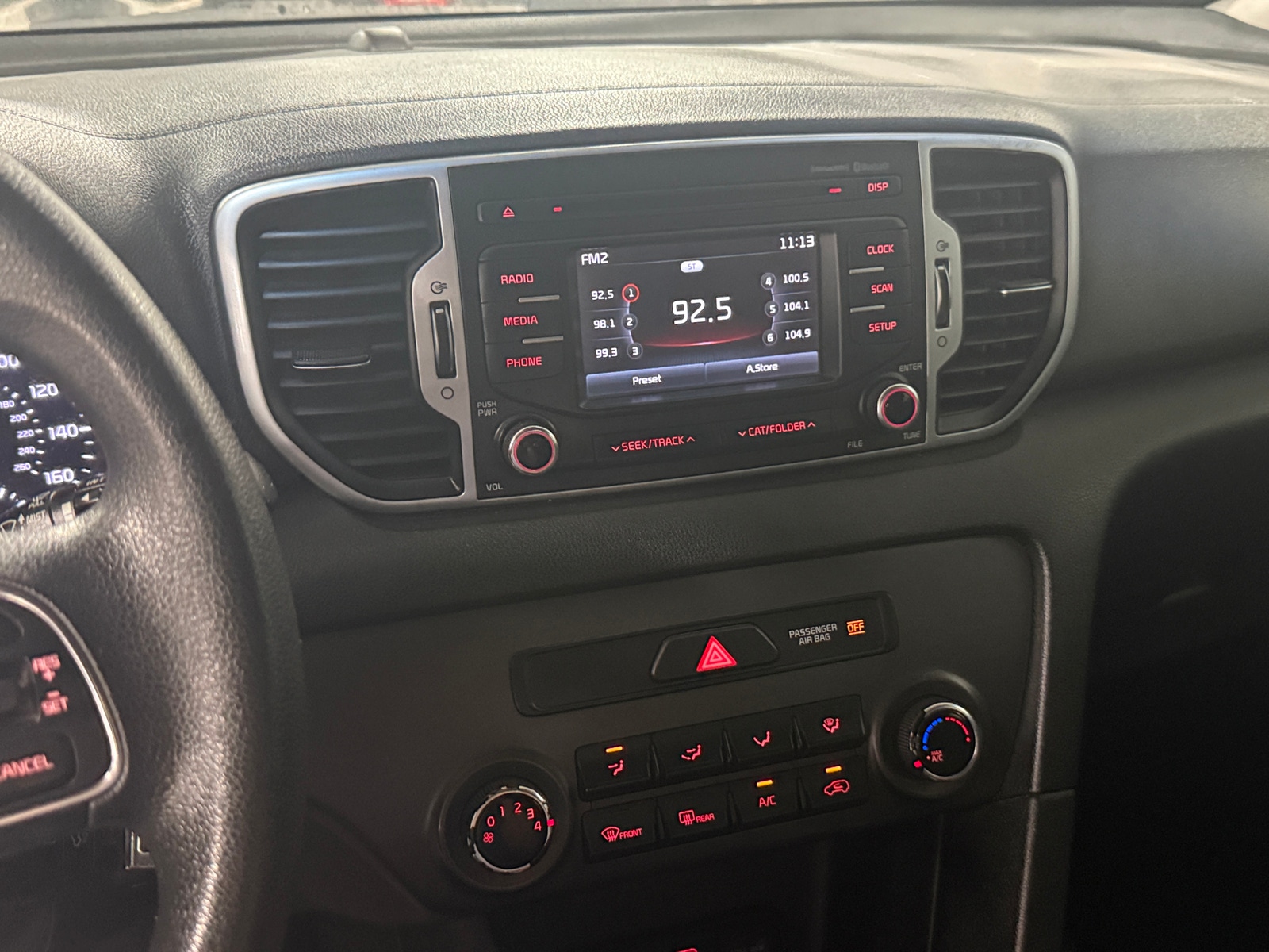 Thumbnail: 2017 Kia Sportage - 4