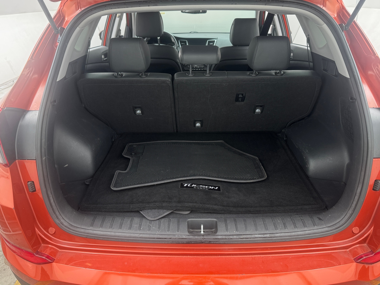 Thumbnail: 2017 Hyundai Tucson - 6