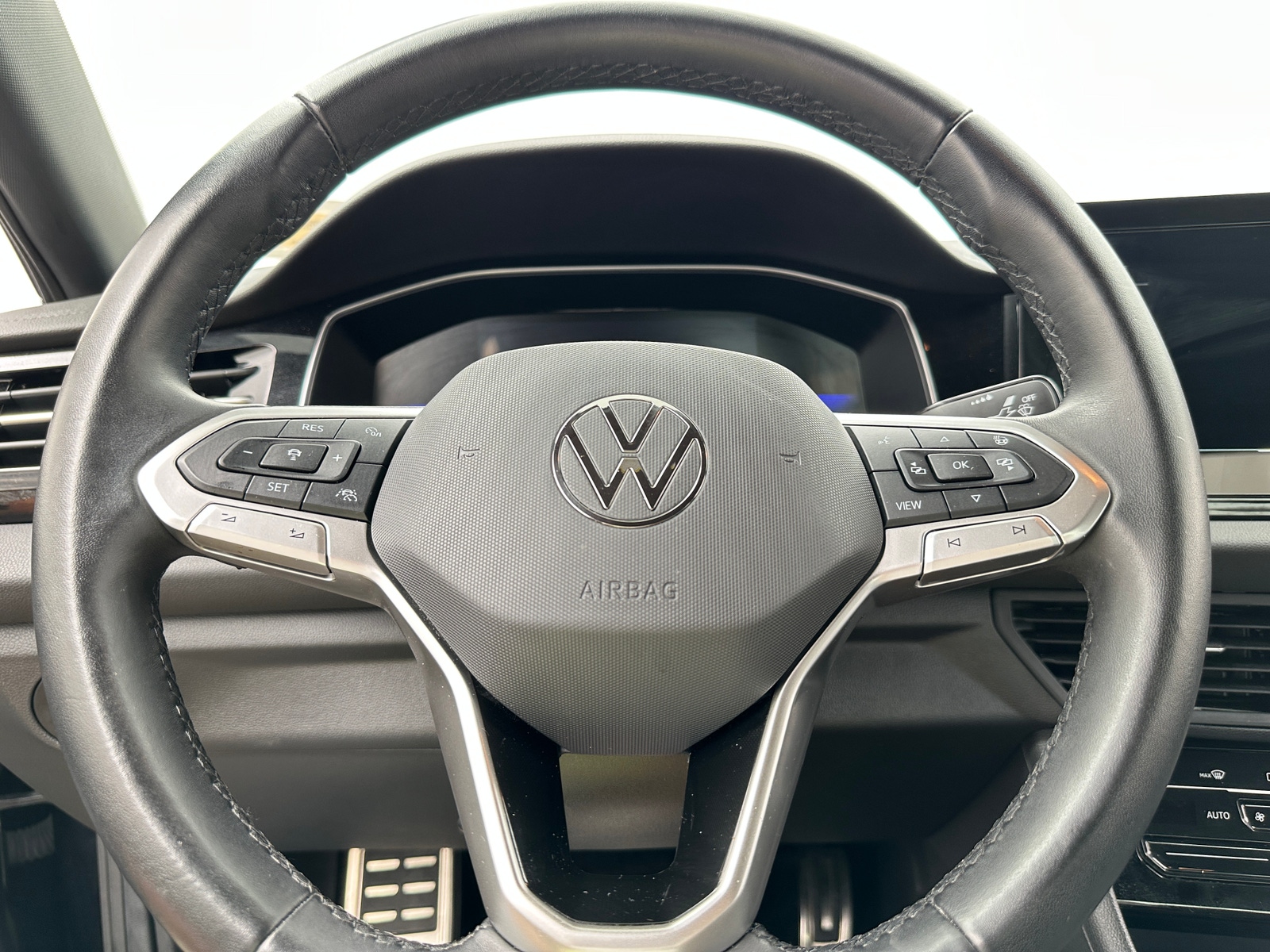 Thumbnail: 2025 Volkswagen Jetta - 5