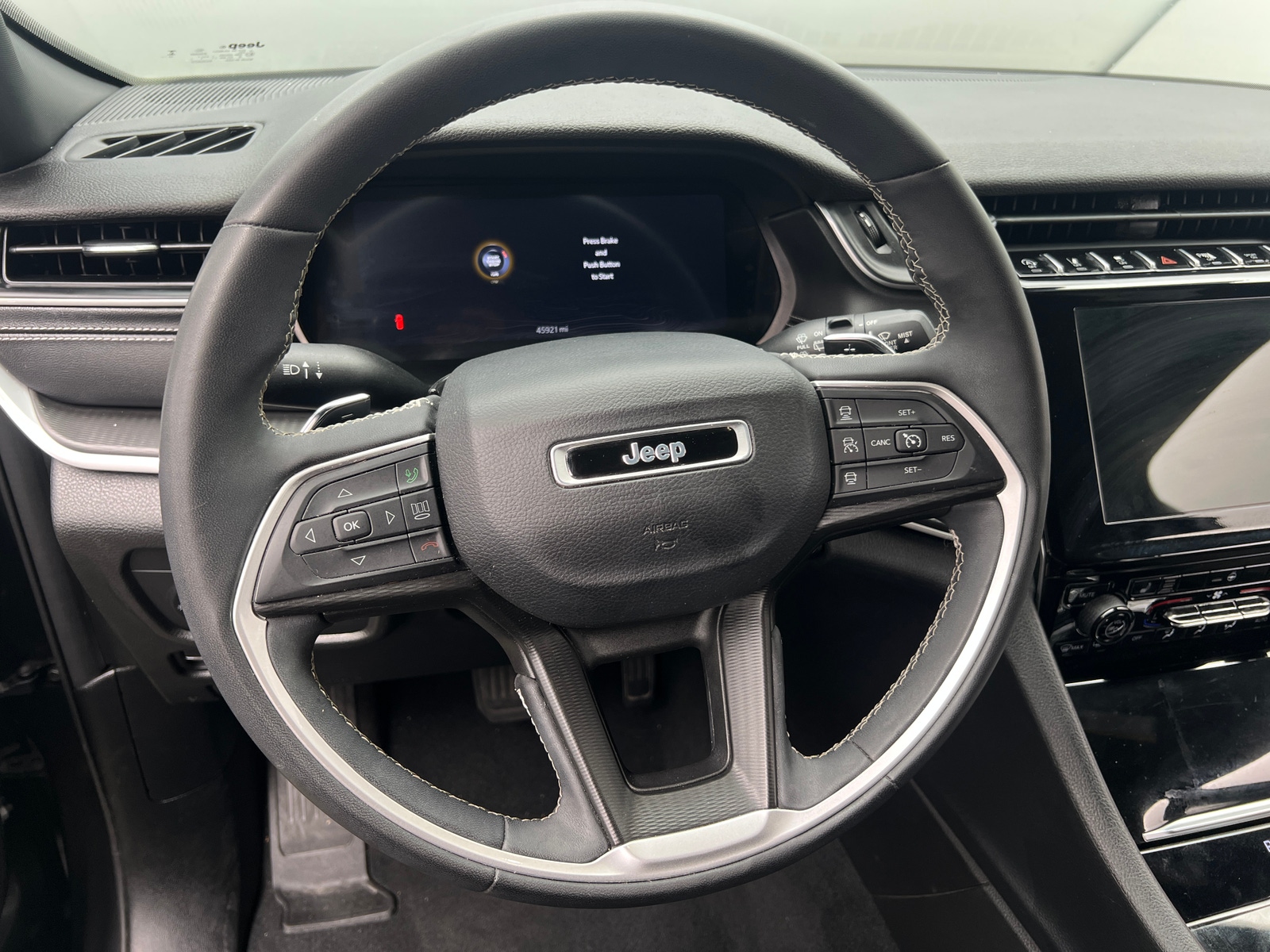 Thumbnail: 2023 Jeep Grand Cherokee - 4