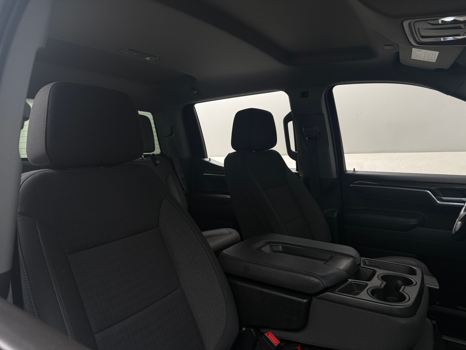 Thumbnail: 2022 Chevrolet Silverado 1500 - 2