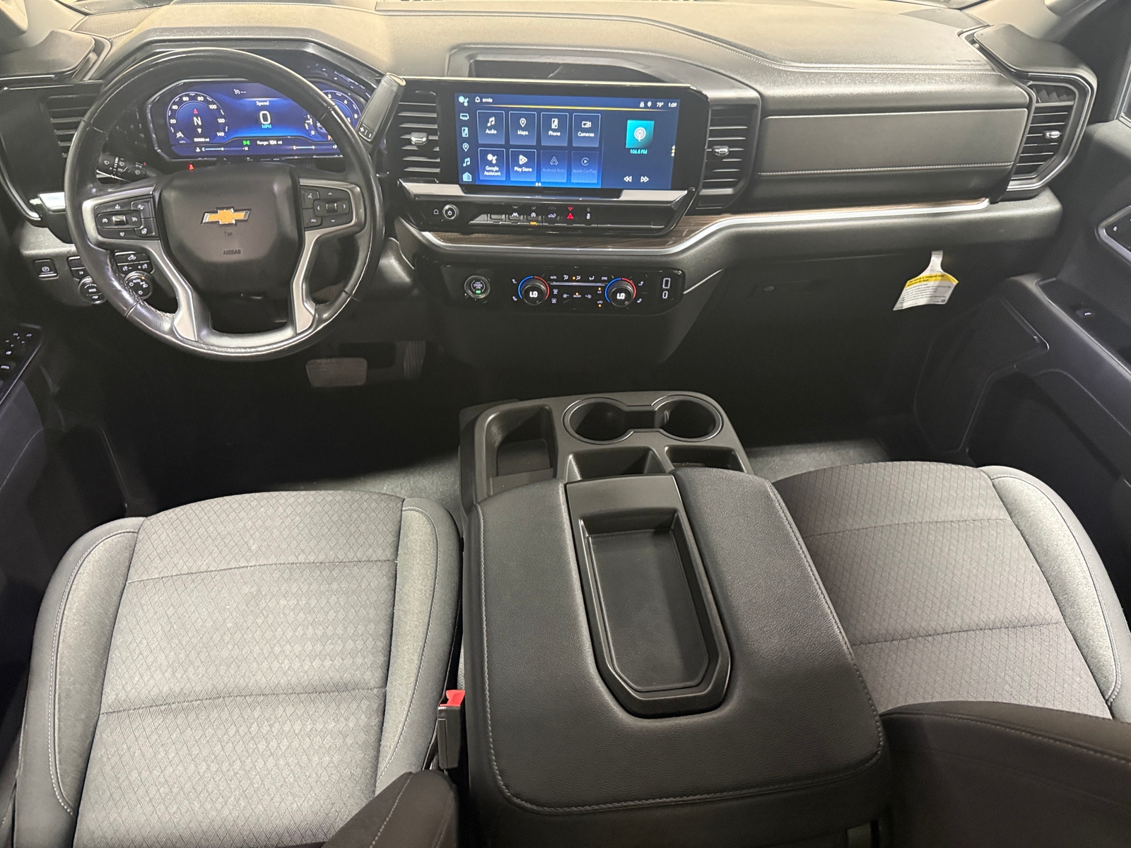 Thumbnail: 2022 Chevrolet Silverado 1500 - 3