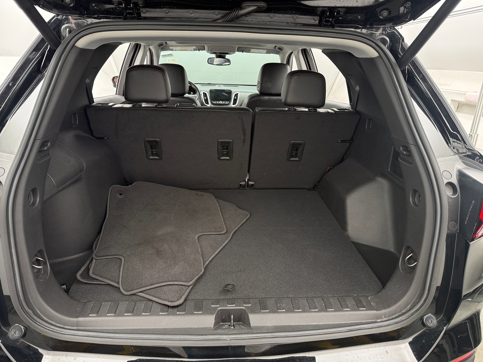 Thumbnail: 2024 Chevrolet Equinox - 6