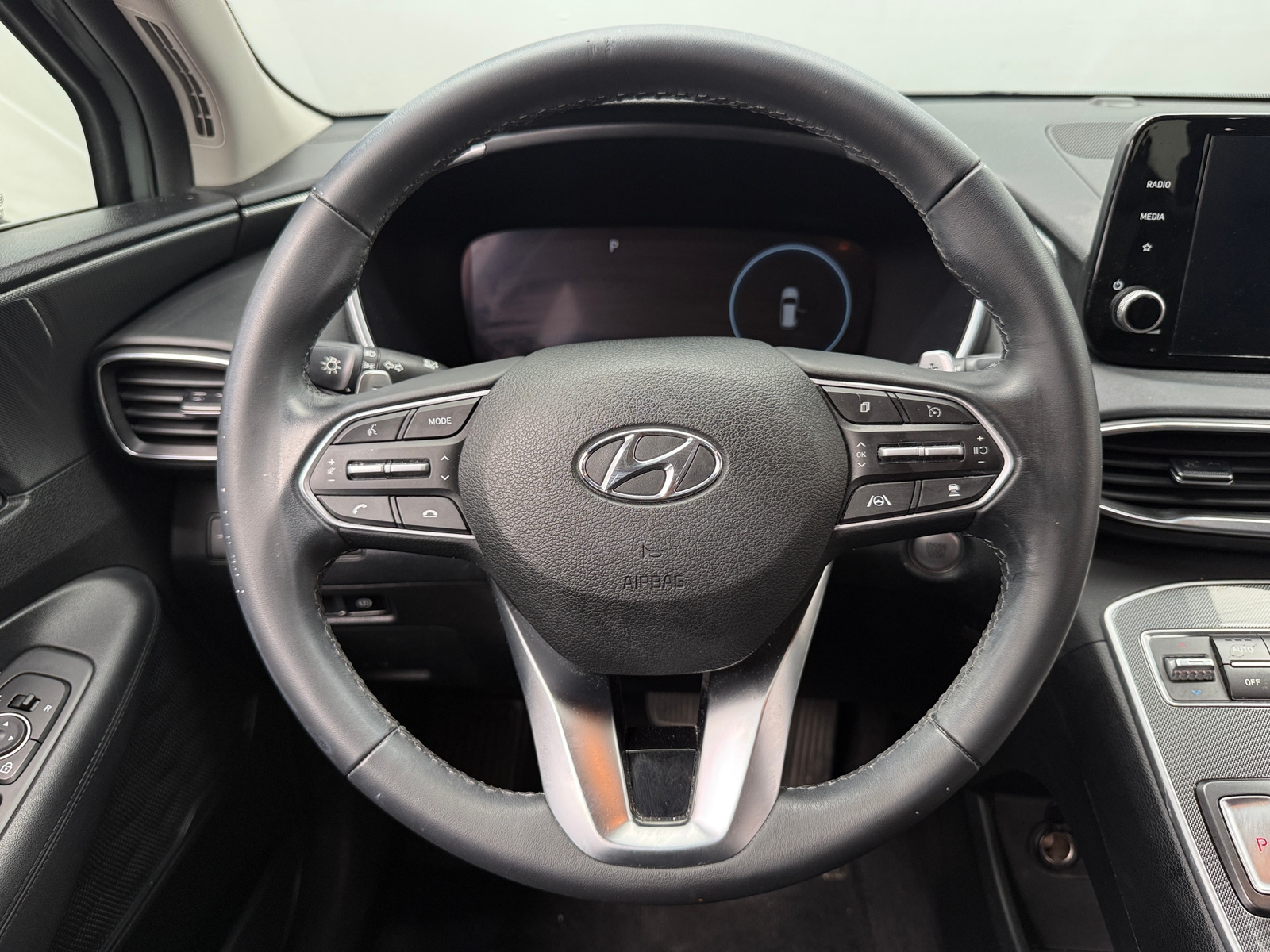 Thumbnail: 2022 Hyundai Santa Fe - 5